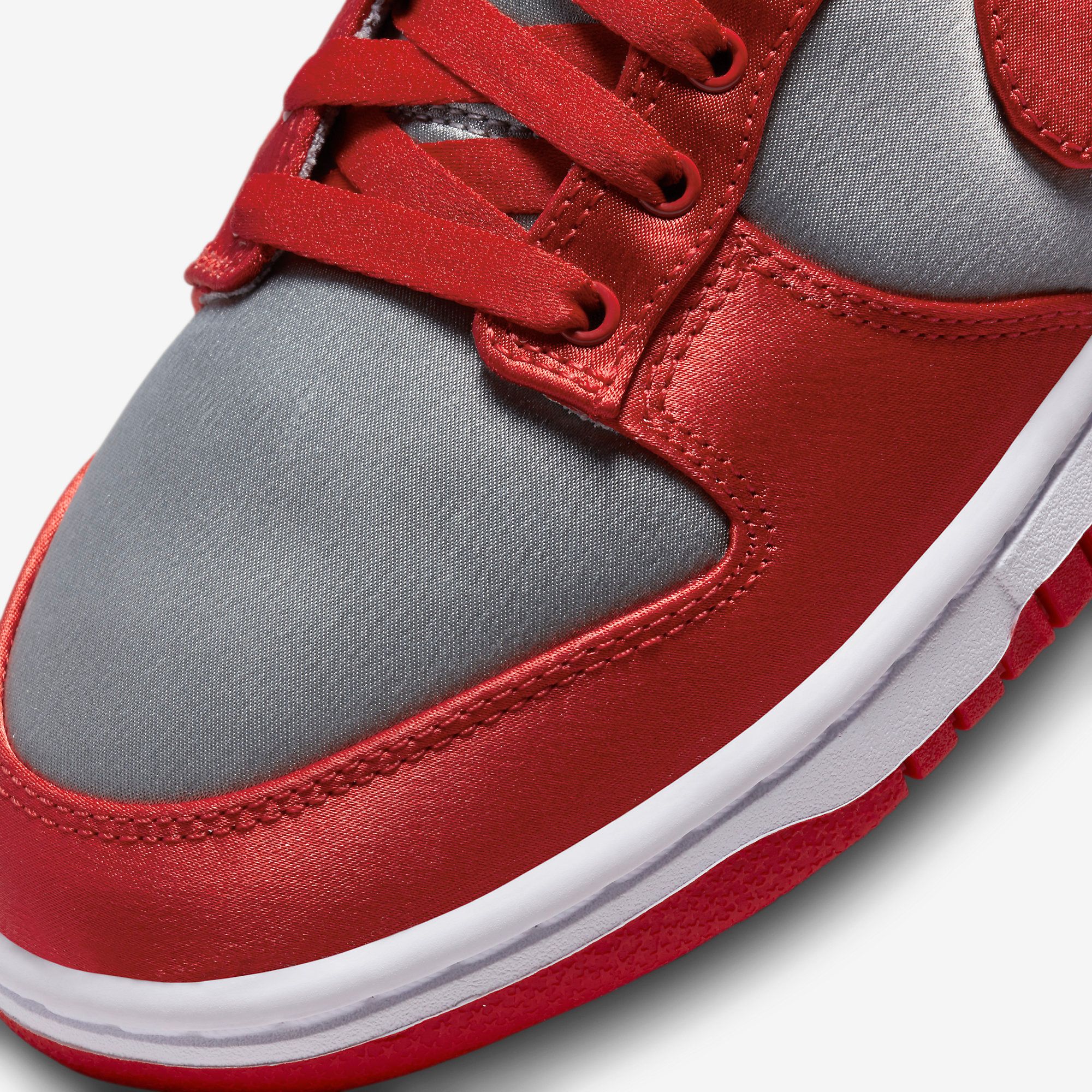  Nike Dunk Low Satin - Varsity Red and Medium Grey 