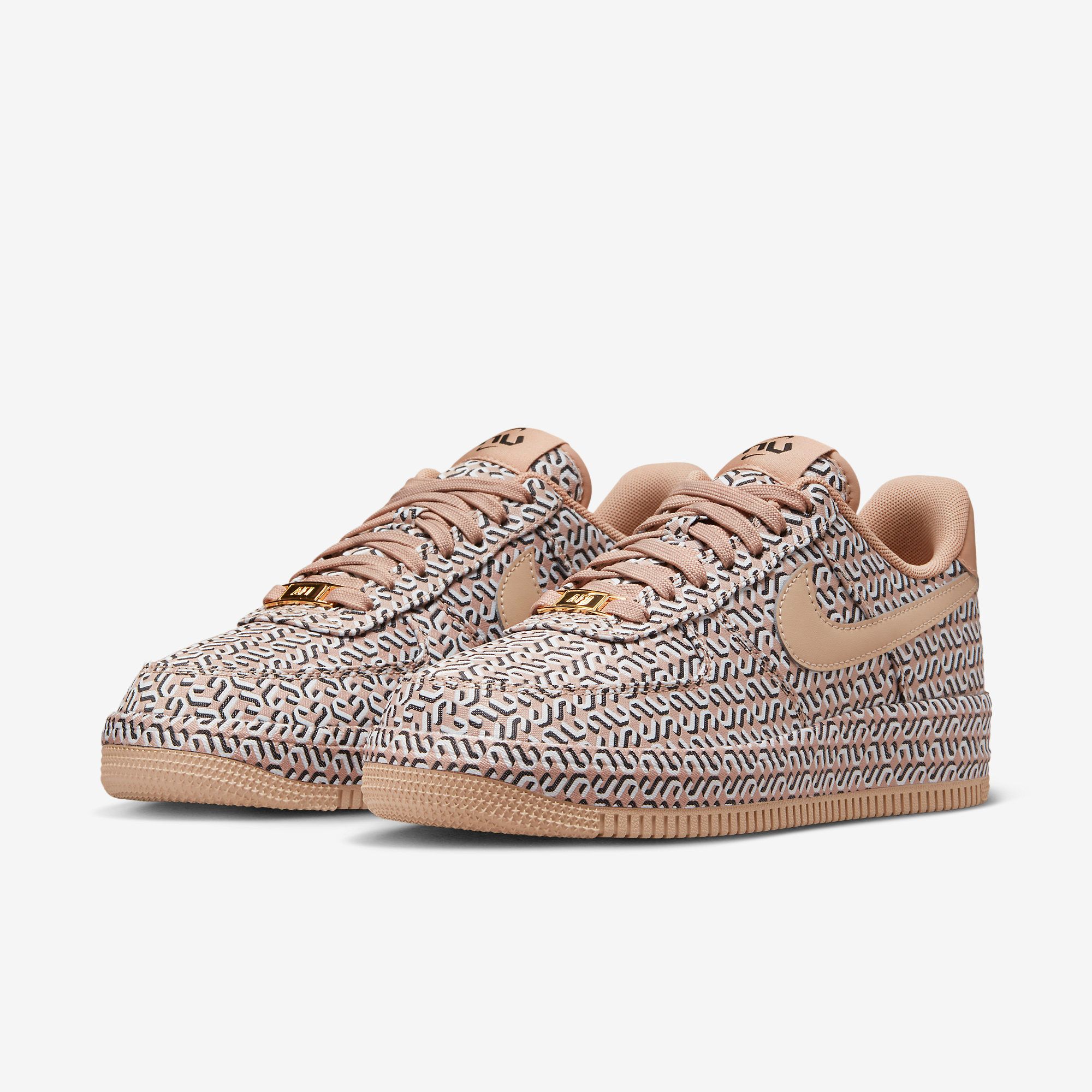 Nike Air Force 1 LX - United in Victory