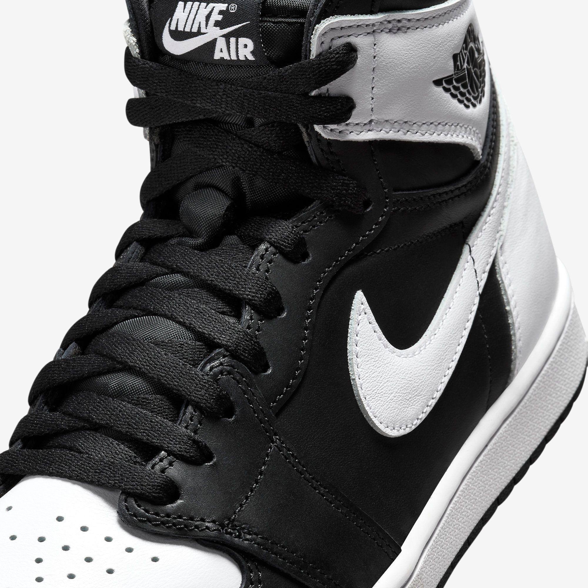 Air Jordan 1 High OG - Black/White