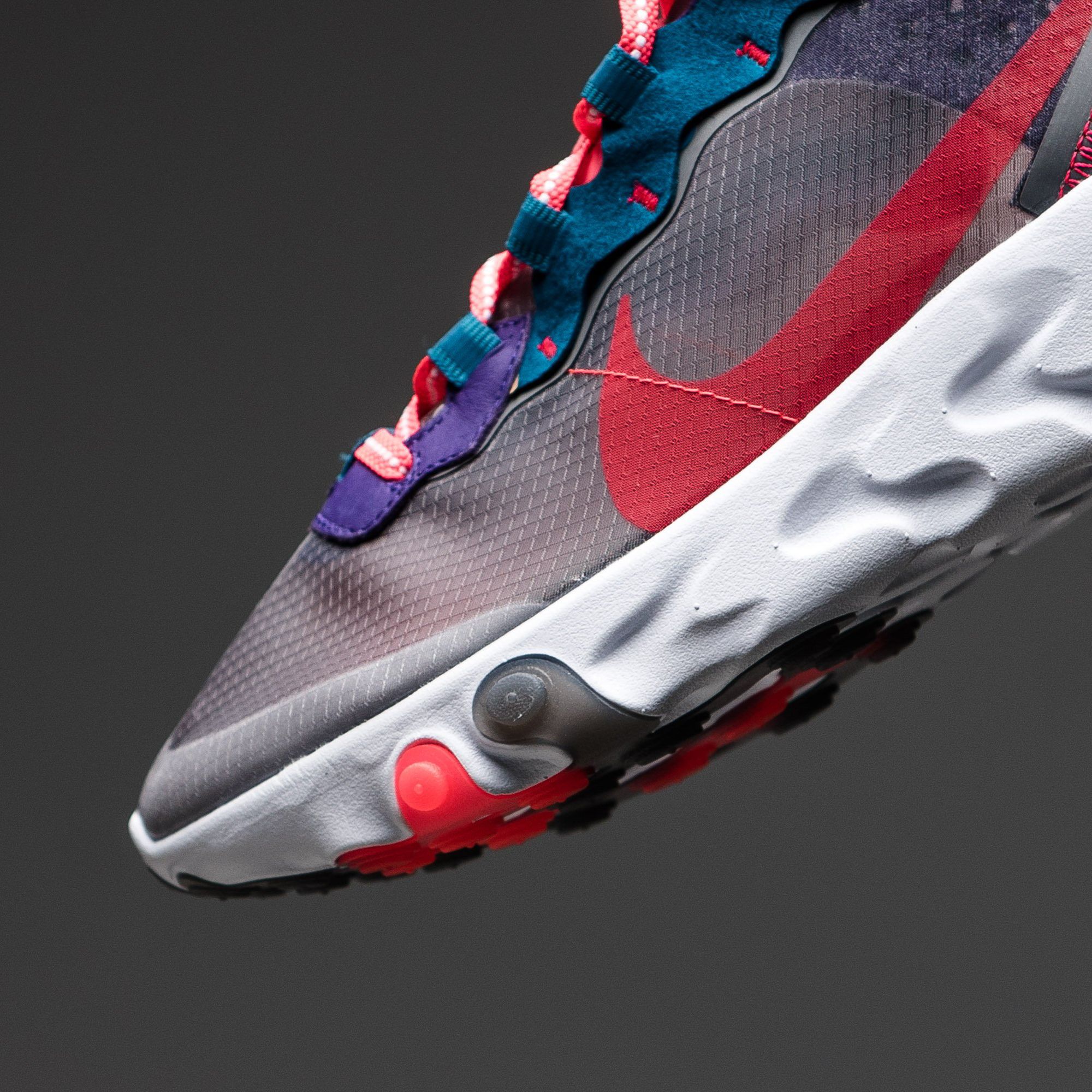 Nike React Element 87 'Red Orbit'