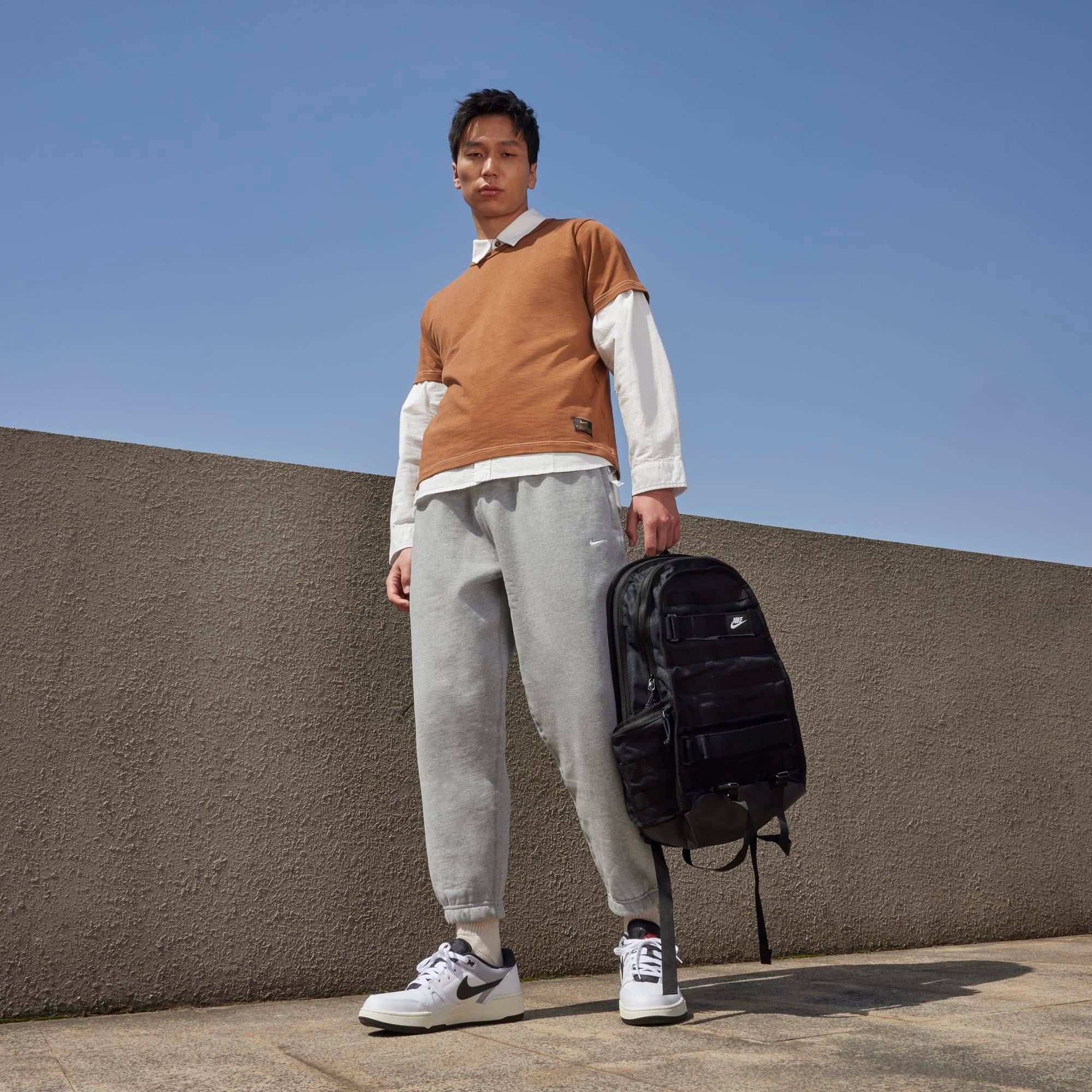Nike Full Force Low - White / Black