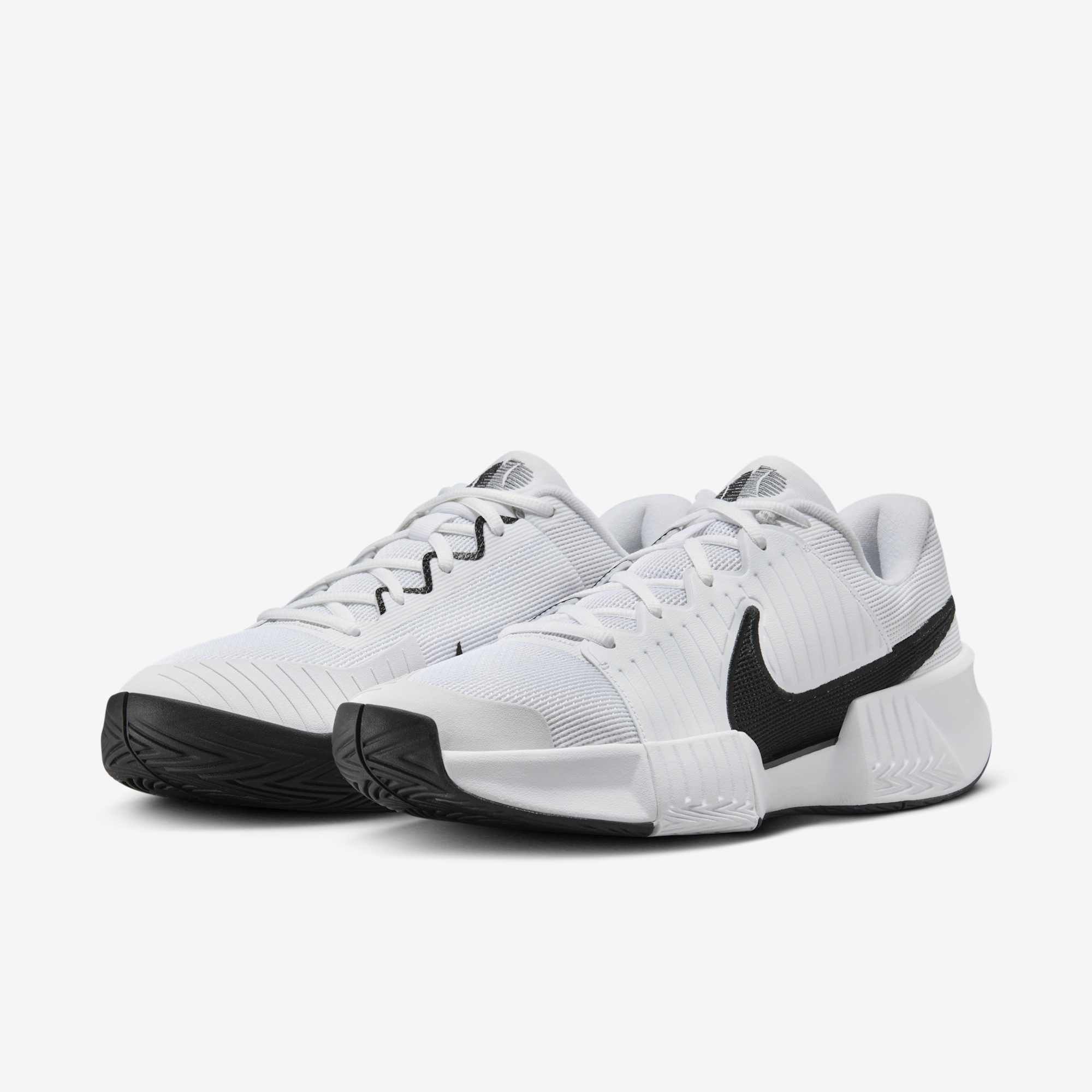 Nike GP Challenge Pro - White / Black