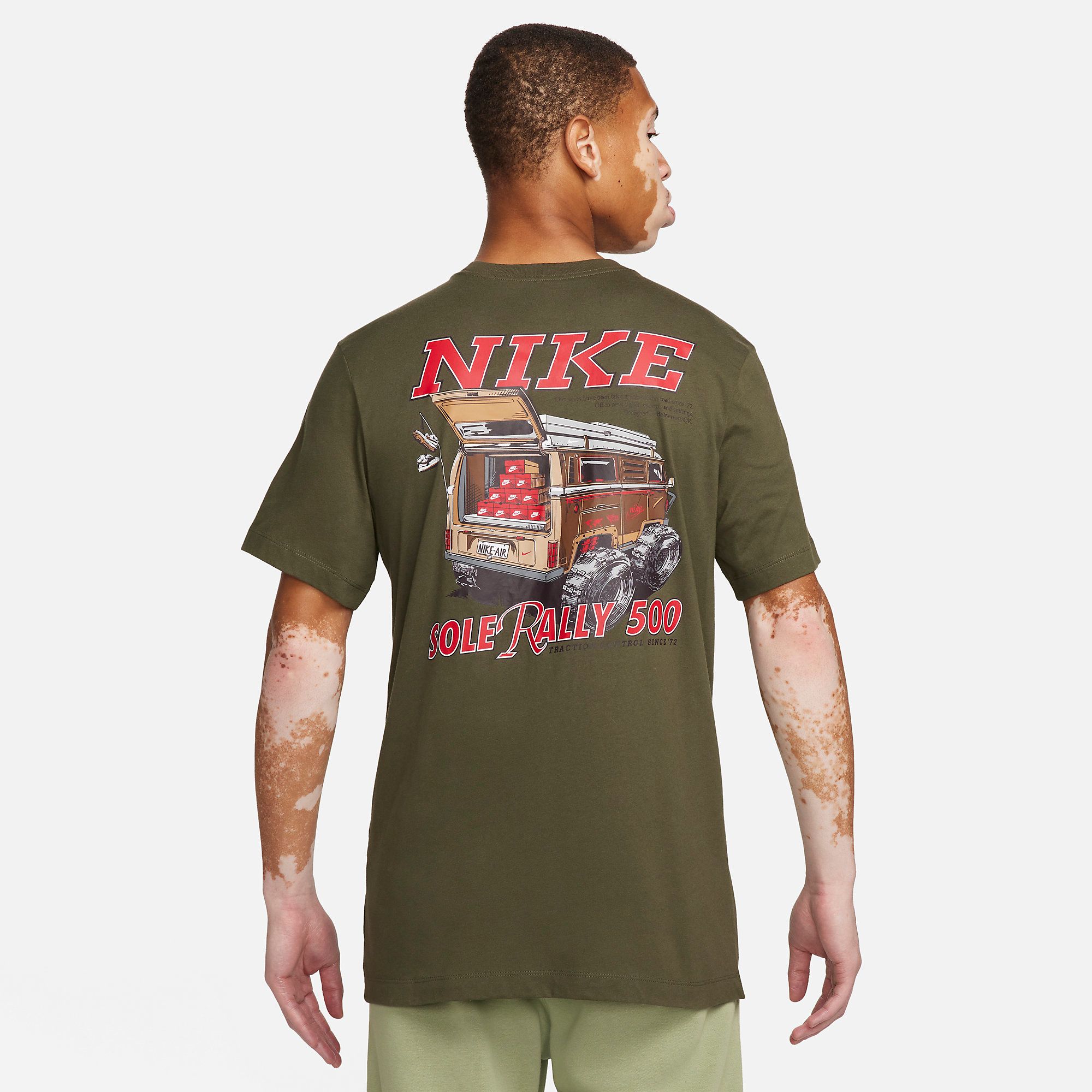  Nike Sportswear Sole Rally T-Shirt - Olive 