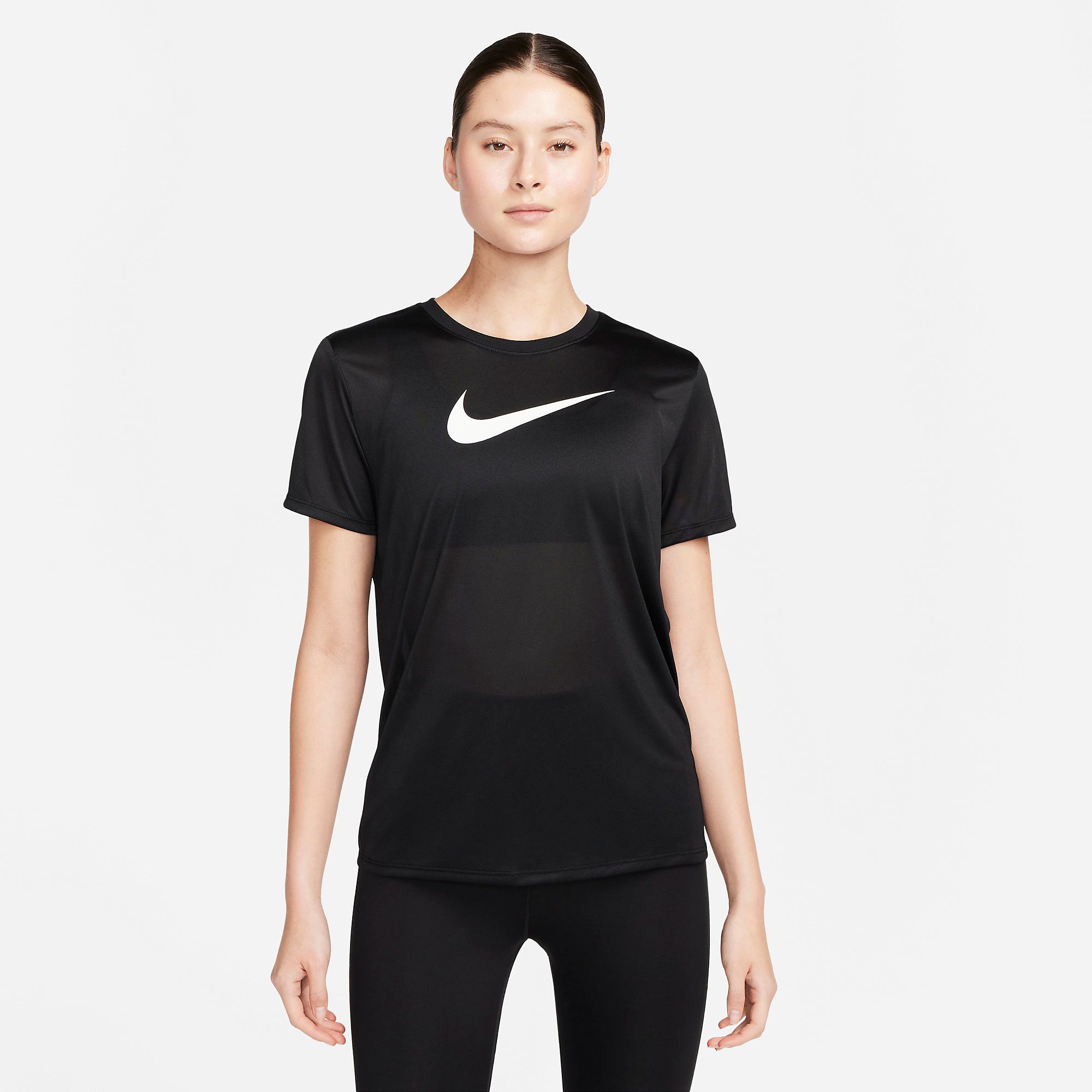  Nike Dri-FIT Swoosh Training T-Shirt - Black 
