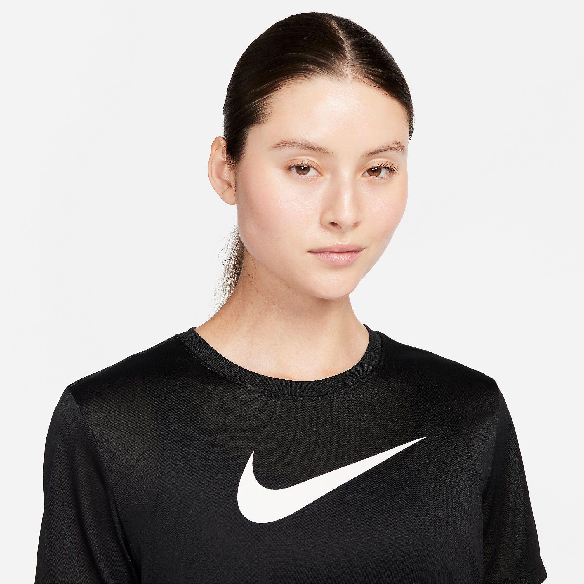  Nike Dri-FIT Swoosh Training T-Shirt - Black 