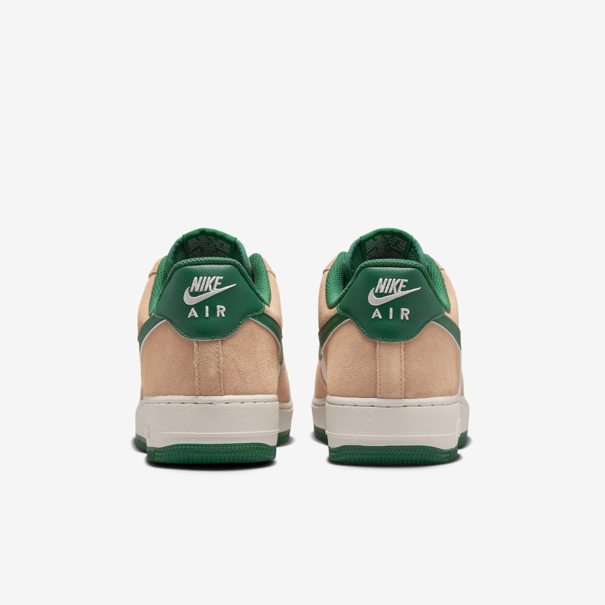 Nike Air Force 1 Low - Tan / Classic Green