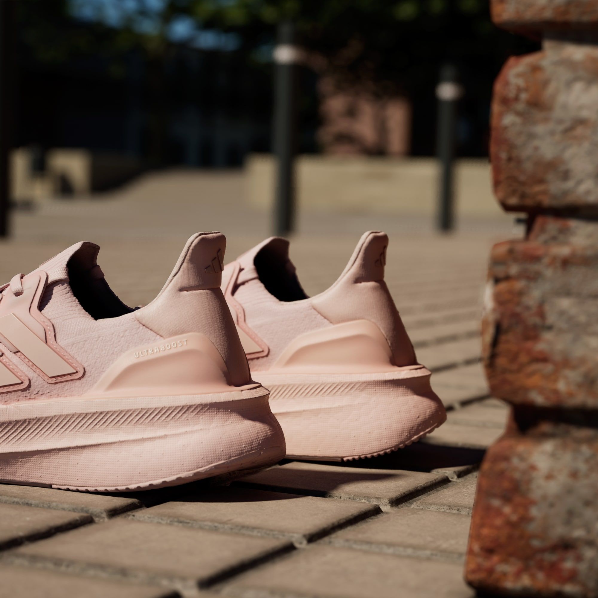 adidas UltraBOOST 5 - Sandy Pink
