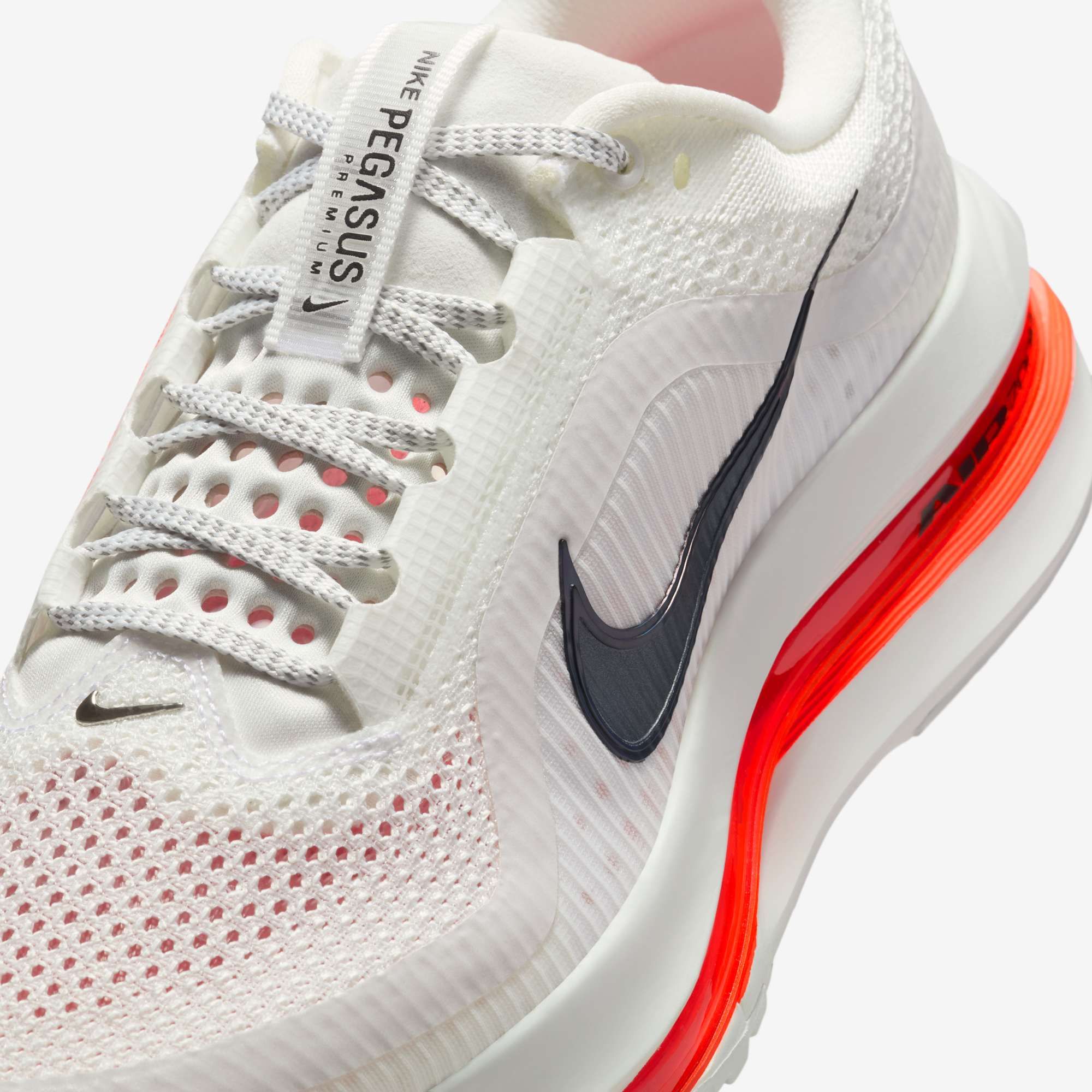Nike Pegasus Premium - White