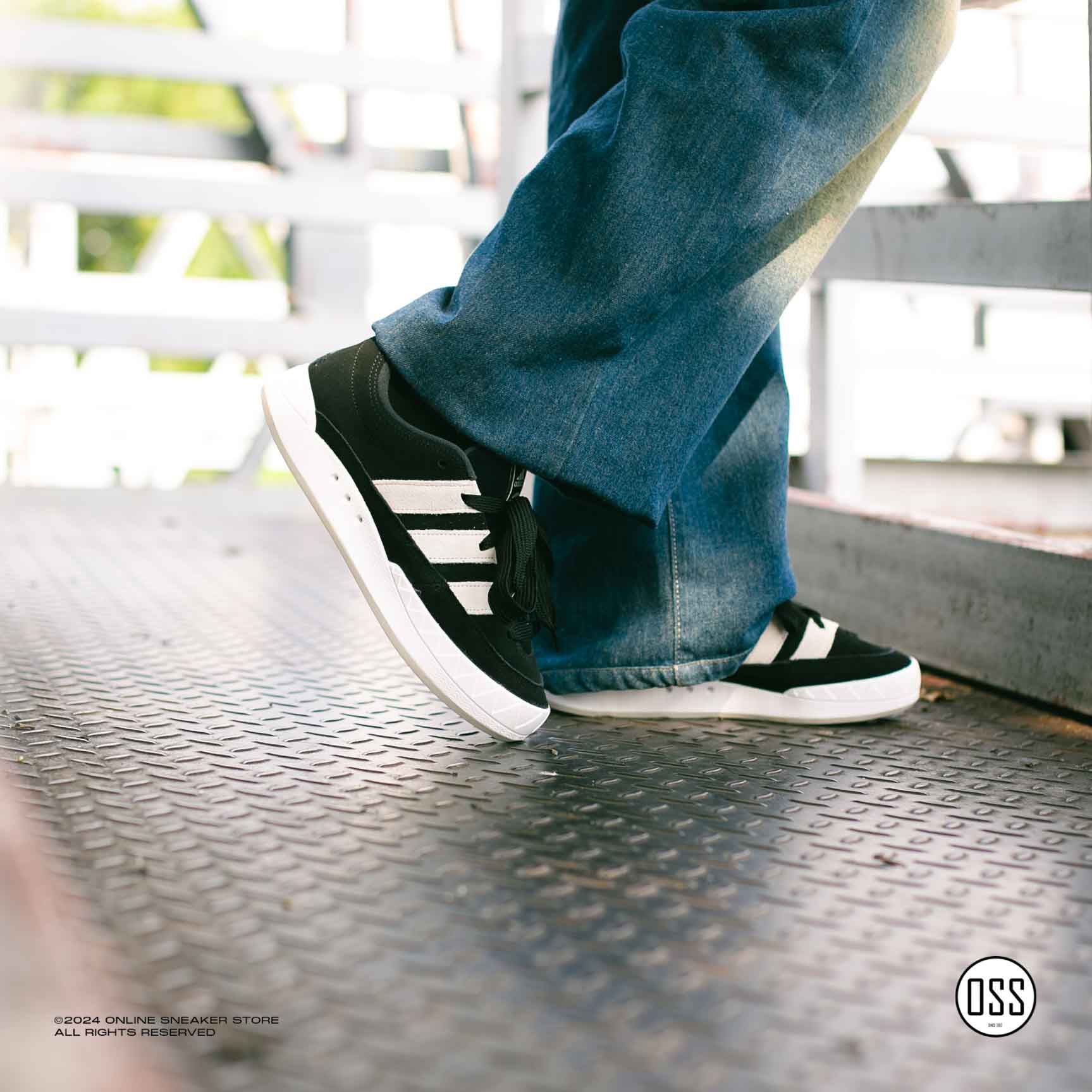adidas Adimatic - Black