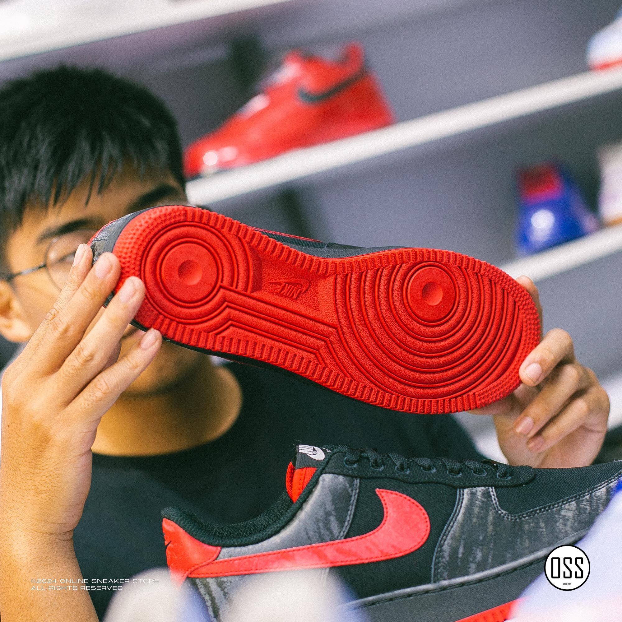 Nike Air Force 1 Low By You - Black / Red