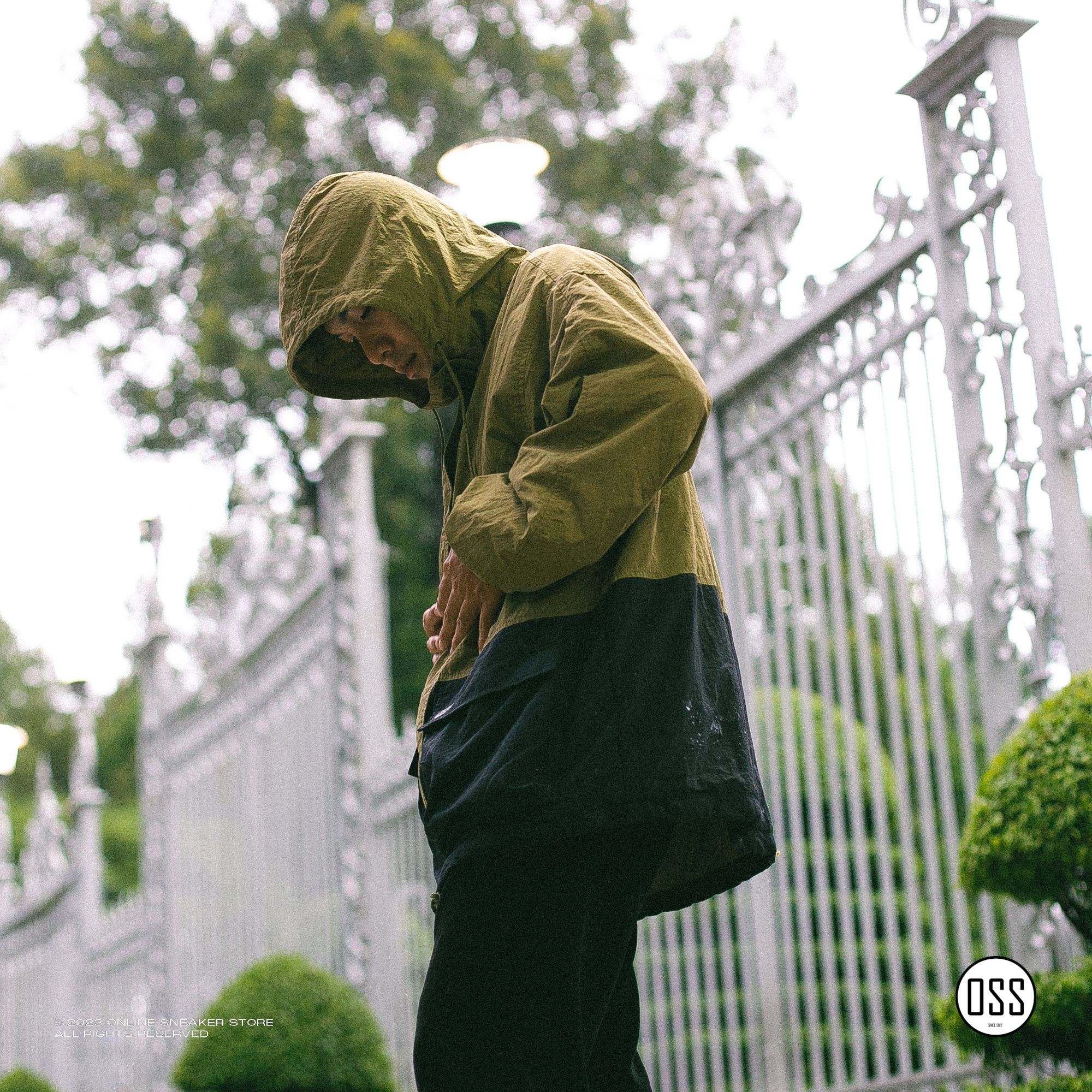 Levi's Hooded Nylon Windbreaker - Olive