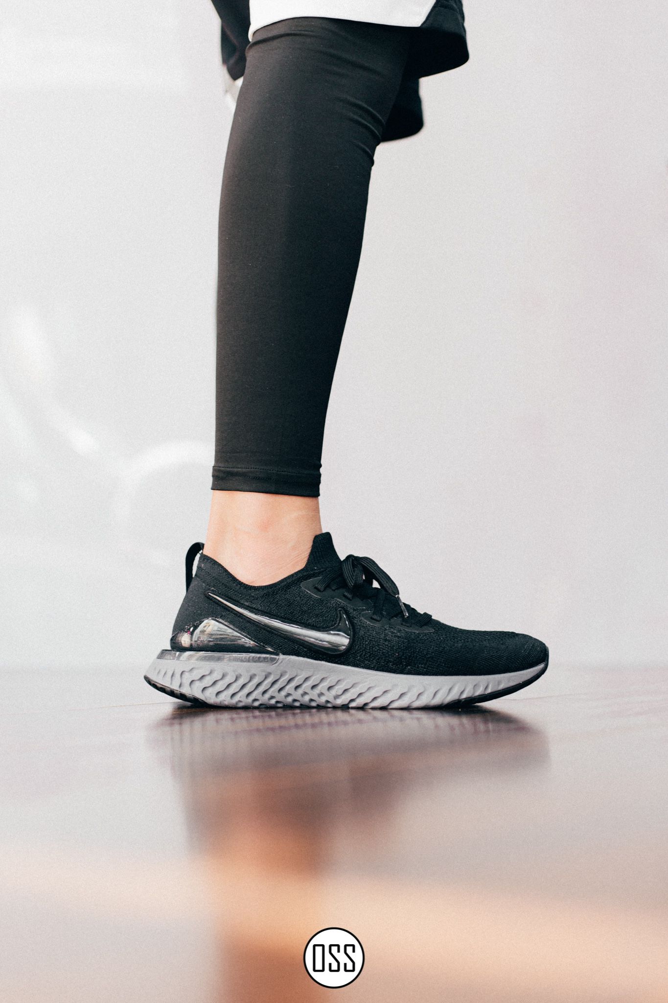 Nike Epic React Flyknit 2 'Black/Gunsmoke'