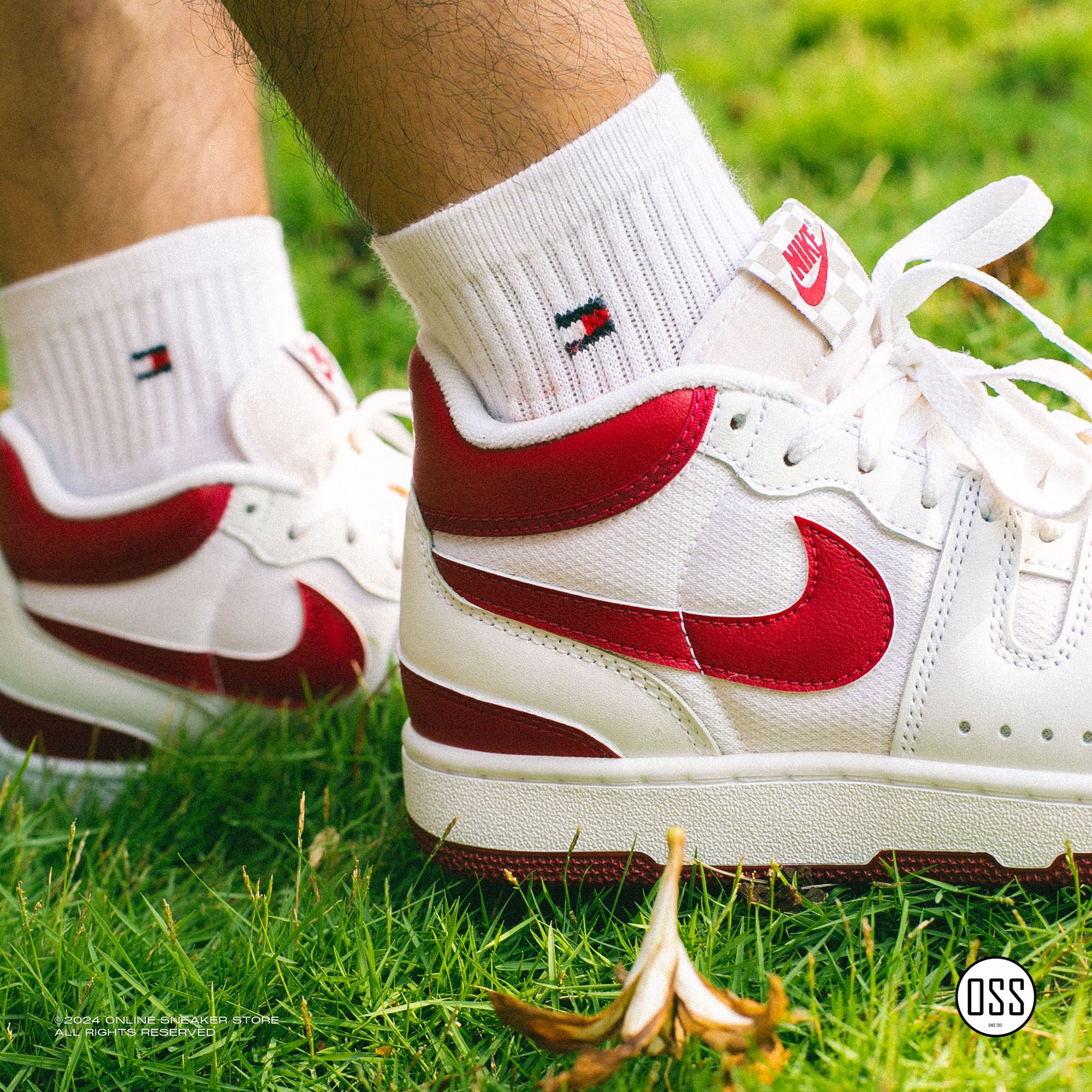 Nike Mac Attack QS SP - White / Red Crush