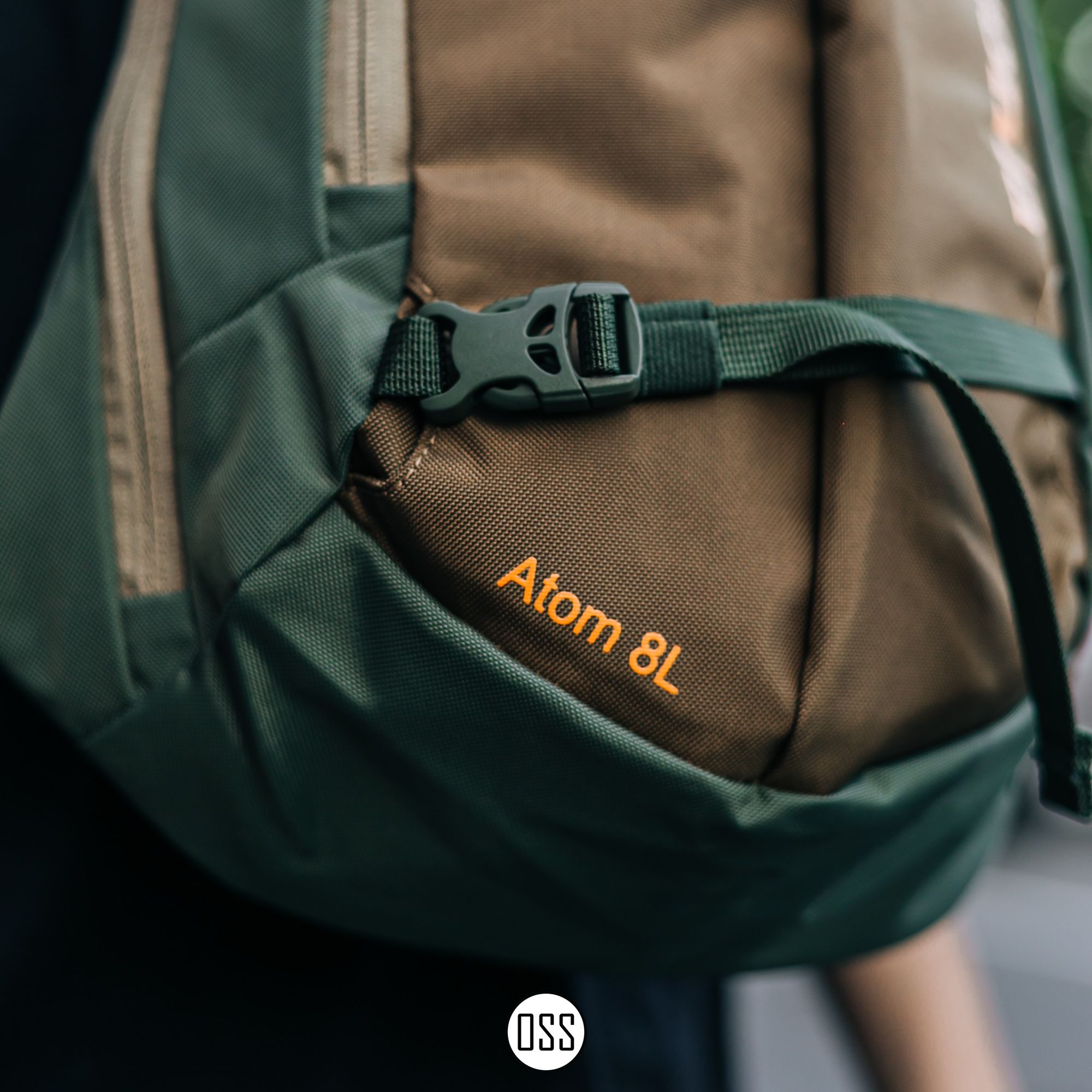 Patagonia Atom Sling 8L 'Fatigue Green'