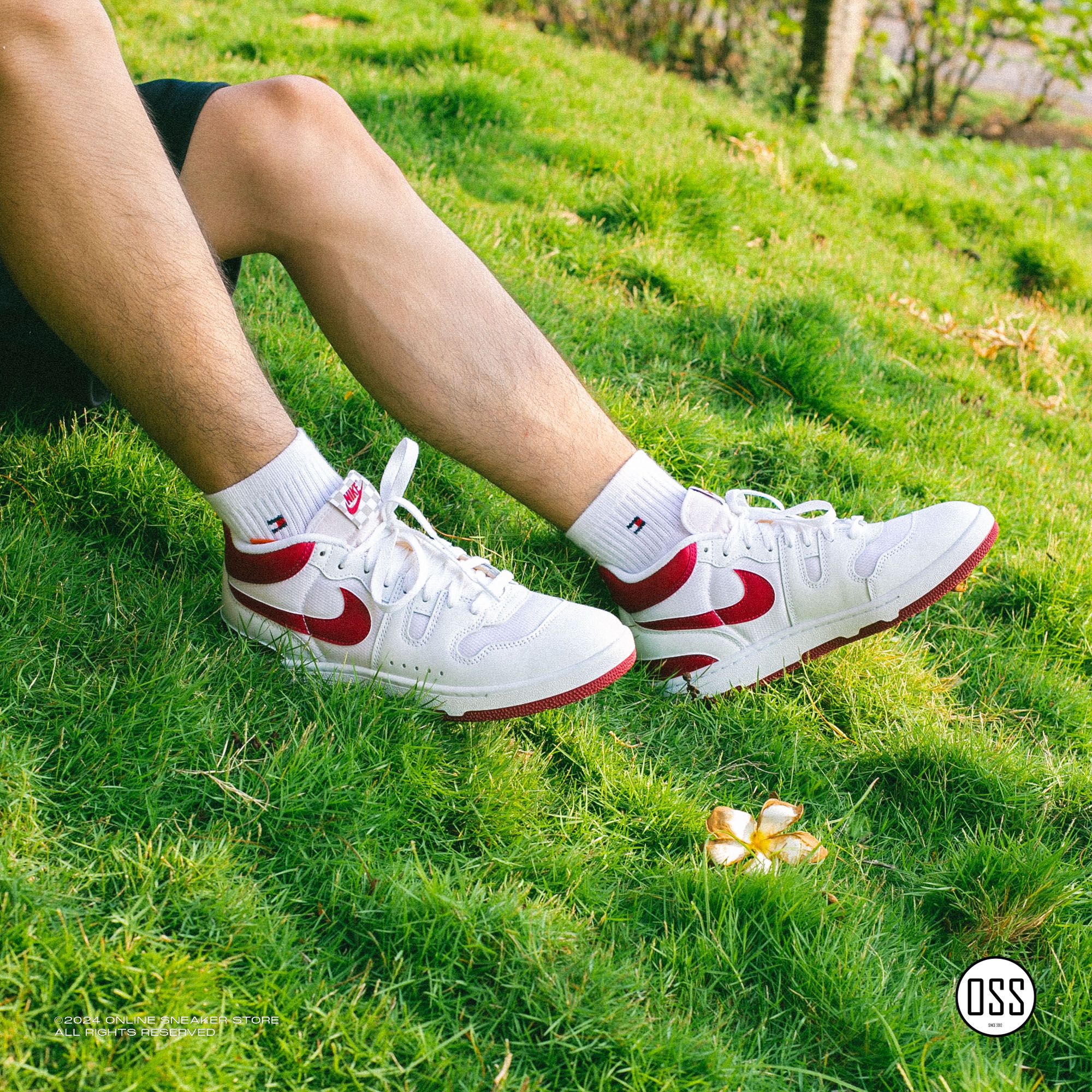 Nike Mac Attack QS SP - White / Red Crush