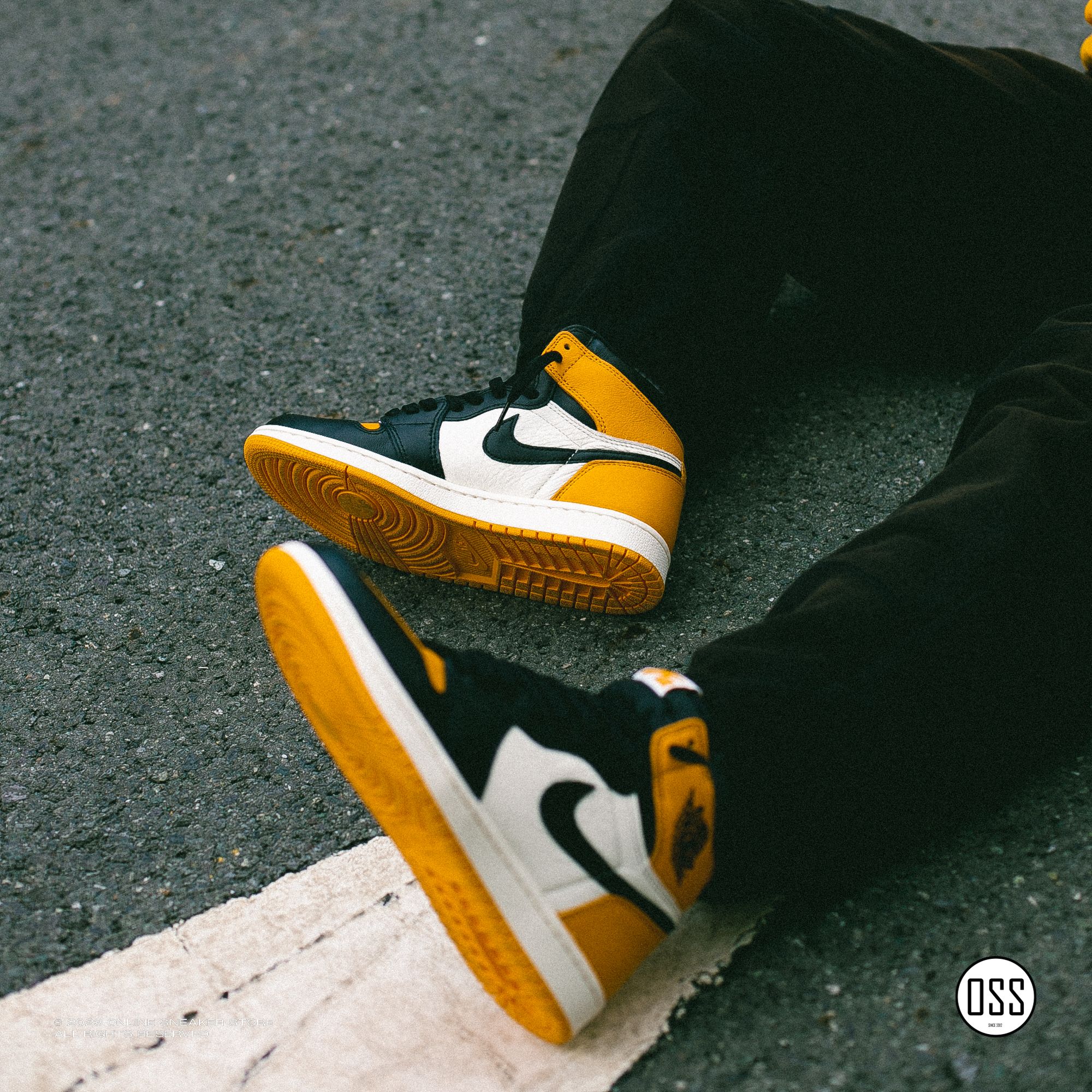  Air Jordan 1 High Retro OG - Taxi 