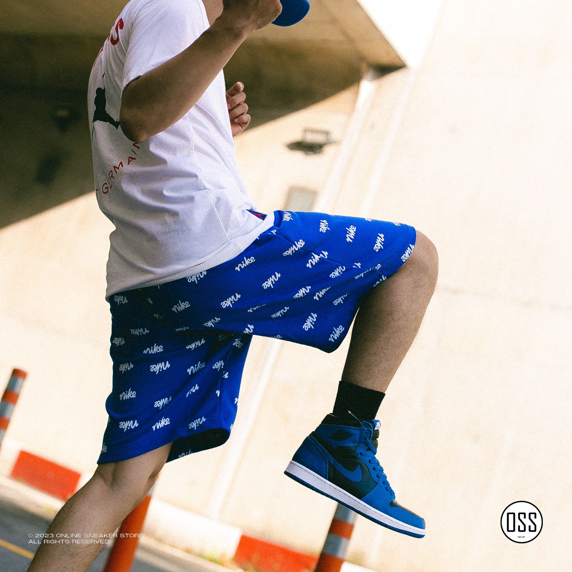  Nike Sportswear Club Script Shorts - Game Royal 