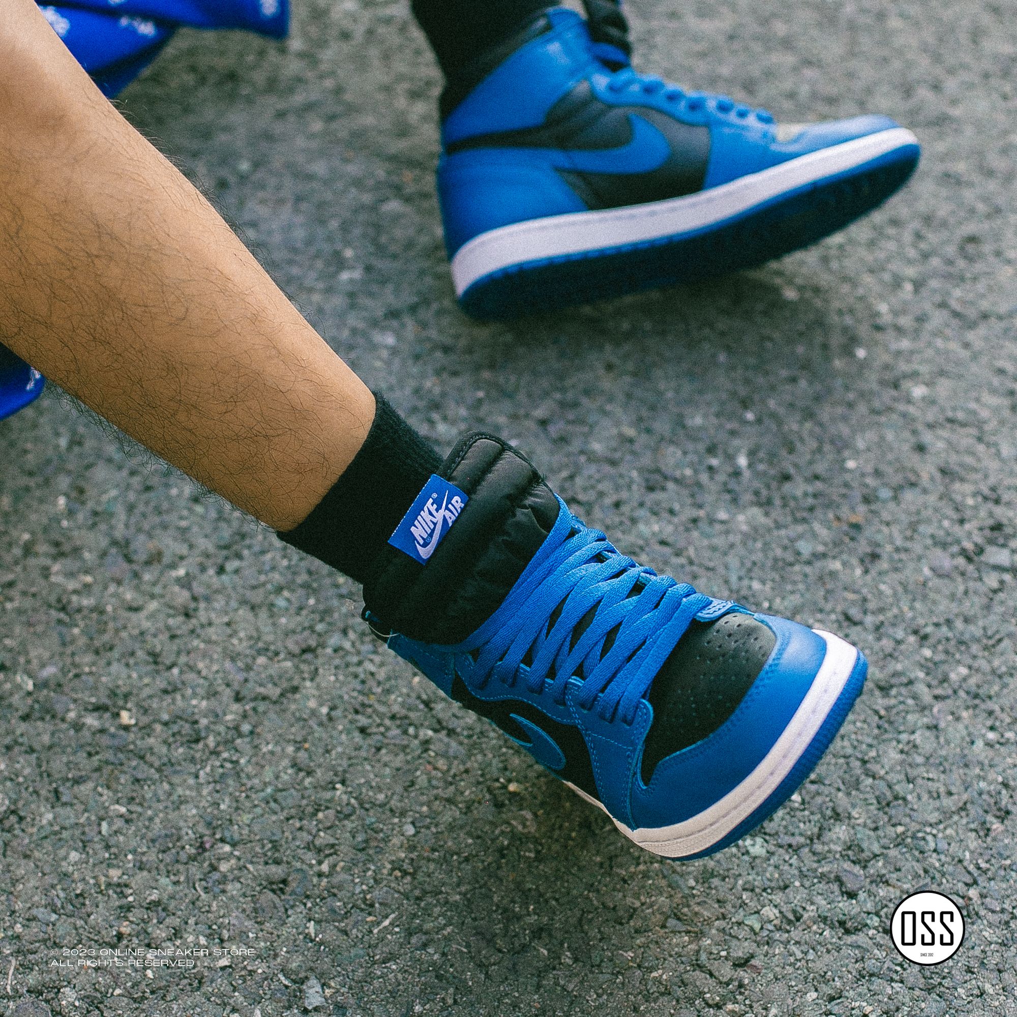 Air Jordan 1 High Retro OG - Dark Marine Blue