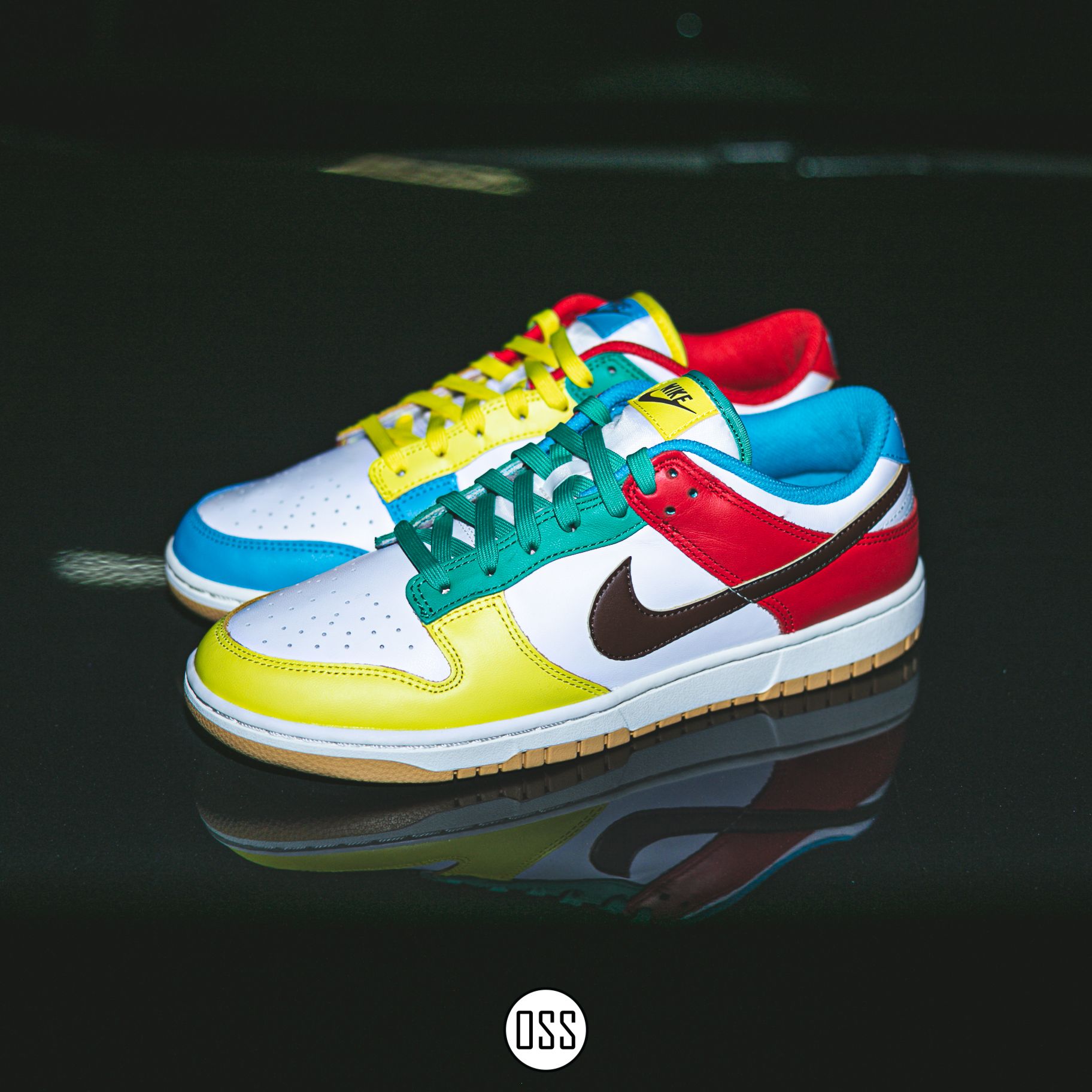 Nike Dunk Low - Free.99 White