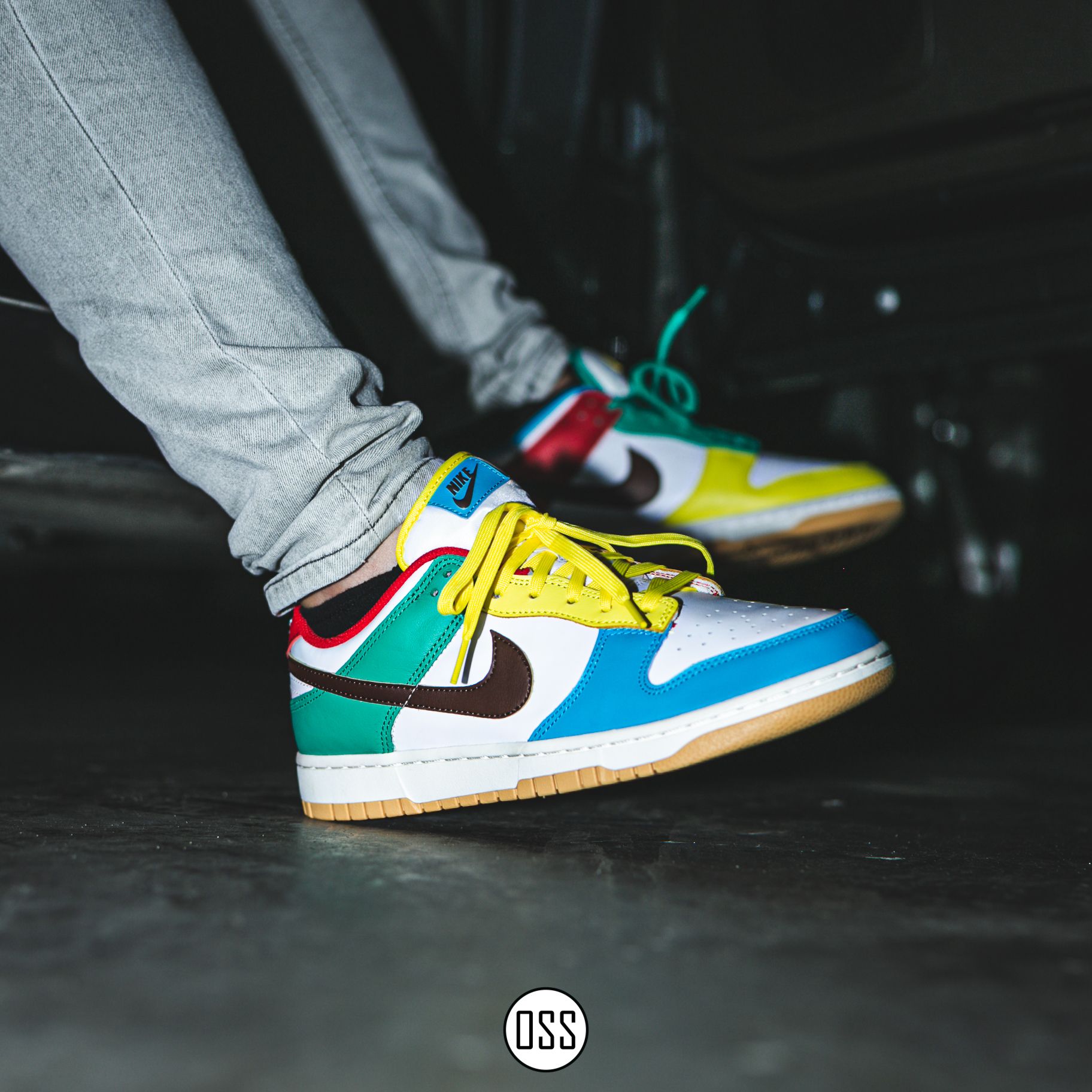 Nike Dunk Low - Free.99 White