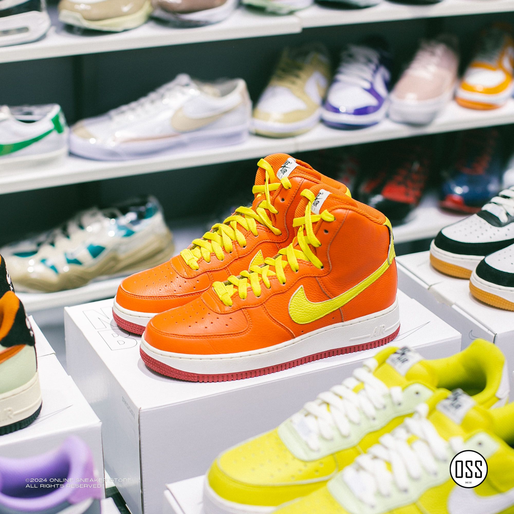 Nike Air Force 1 High By You - Orange / Yellow