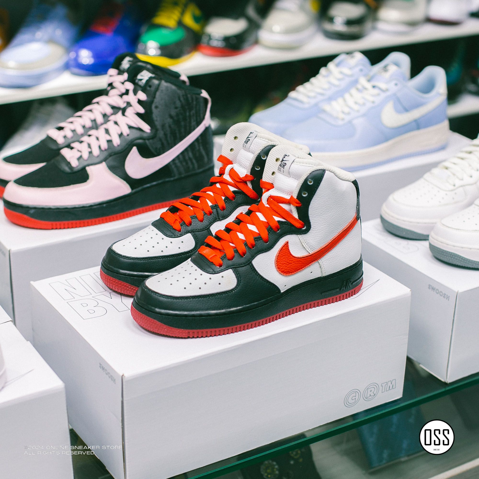 Nike Air Force 1 High By You - White / Black / Red