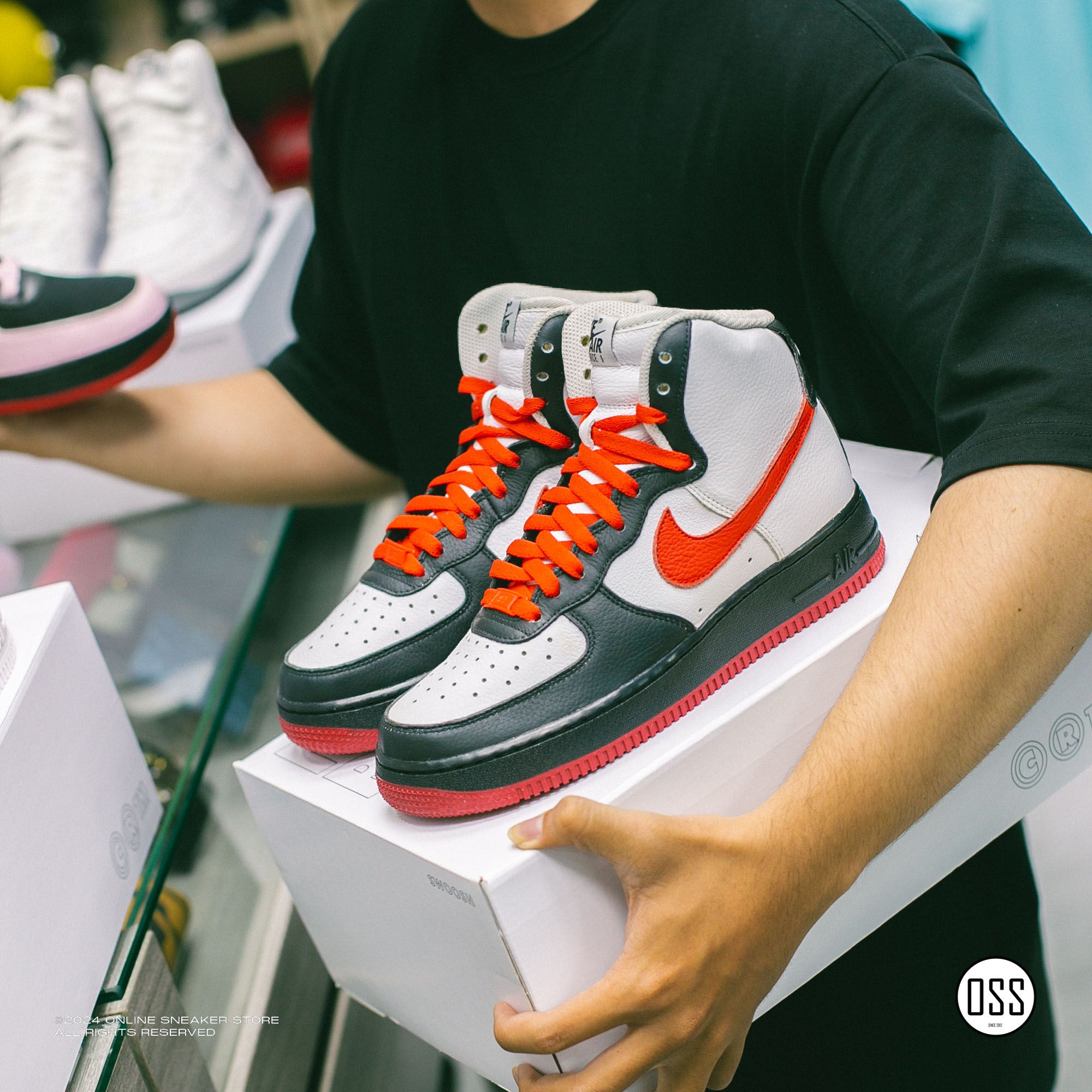 Nike Air Force 1 High By You - White / Black / Red