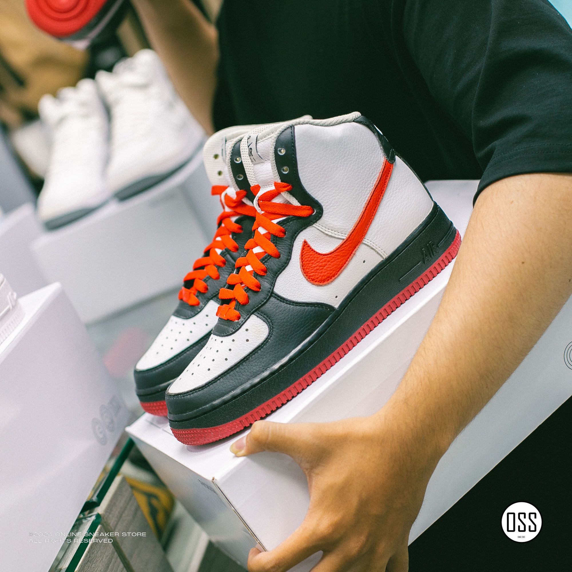 Nike Air Force 1 High By You - White / Black / Red