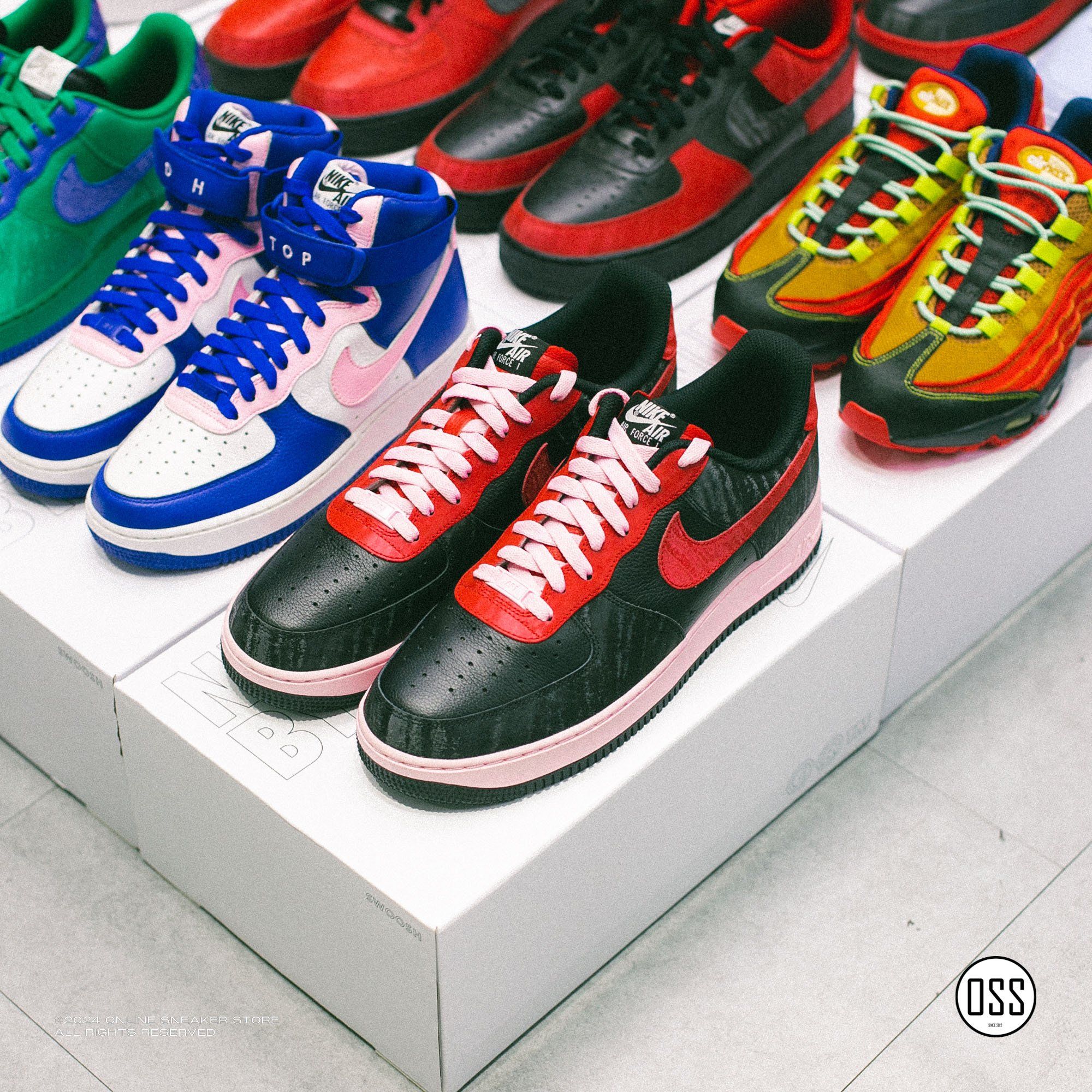 Nike Air Force 1 Low By You - Black / Red / Pink