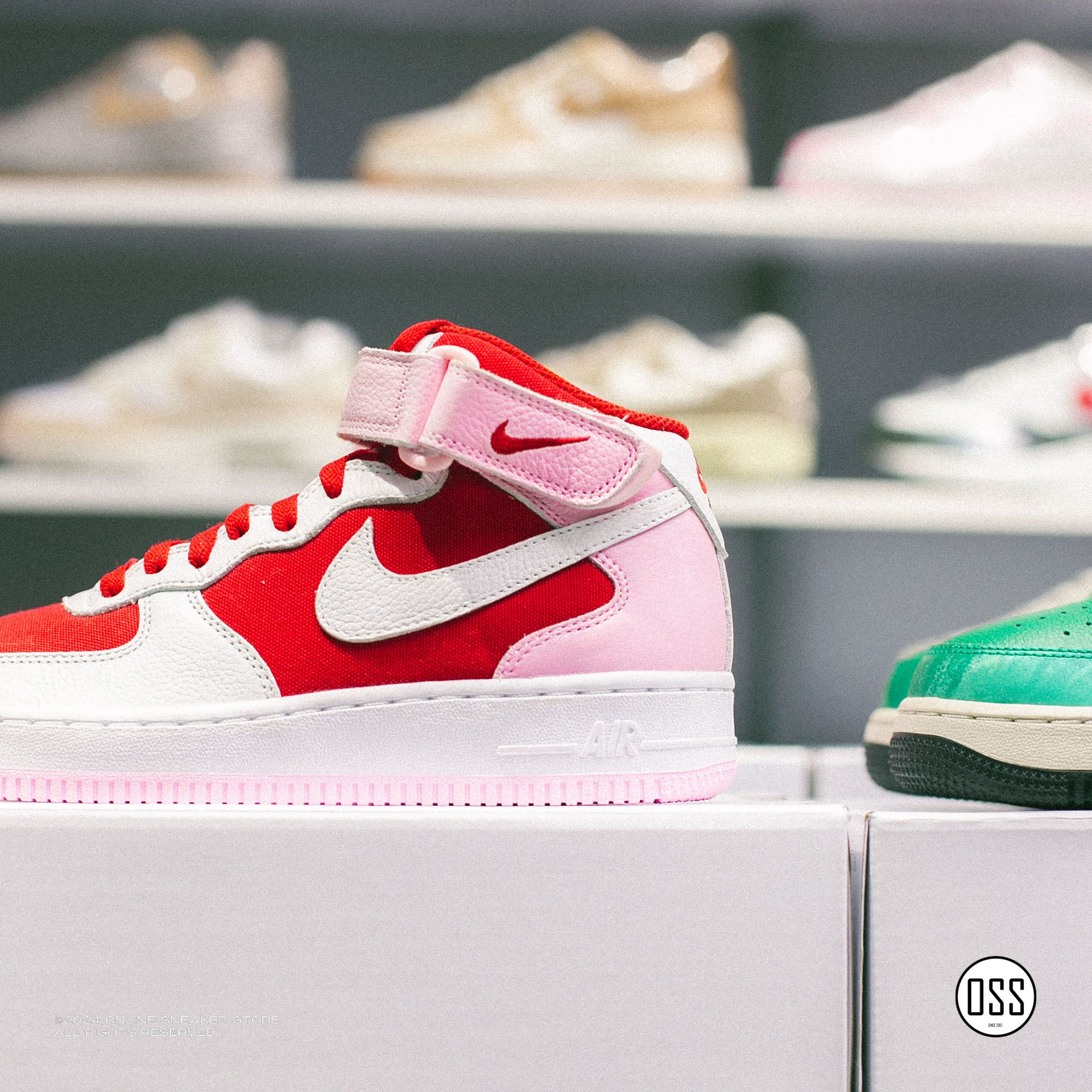 Nike Air Force 1 High By You - Bacon
