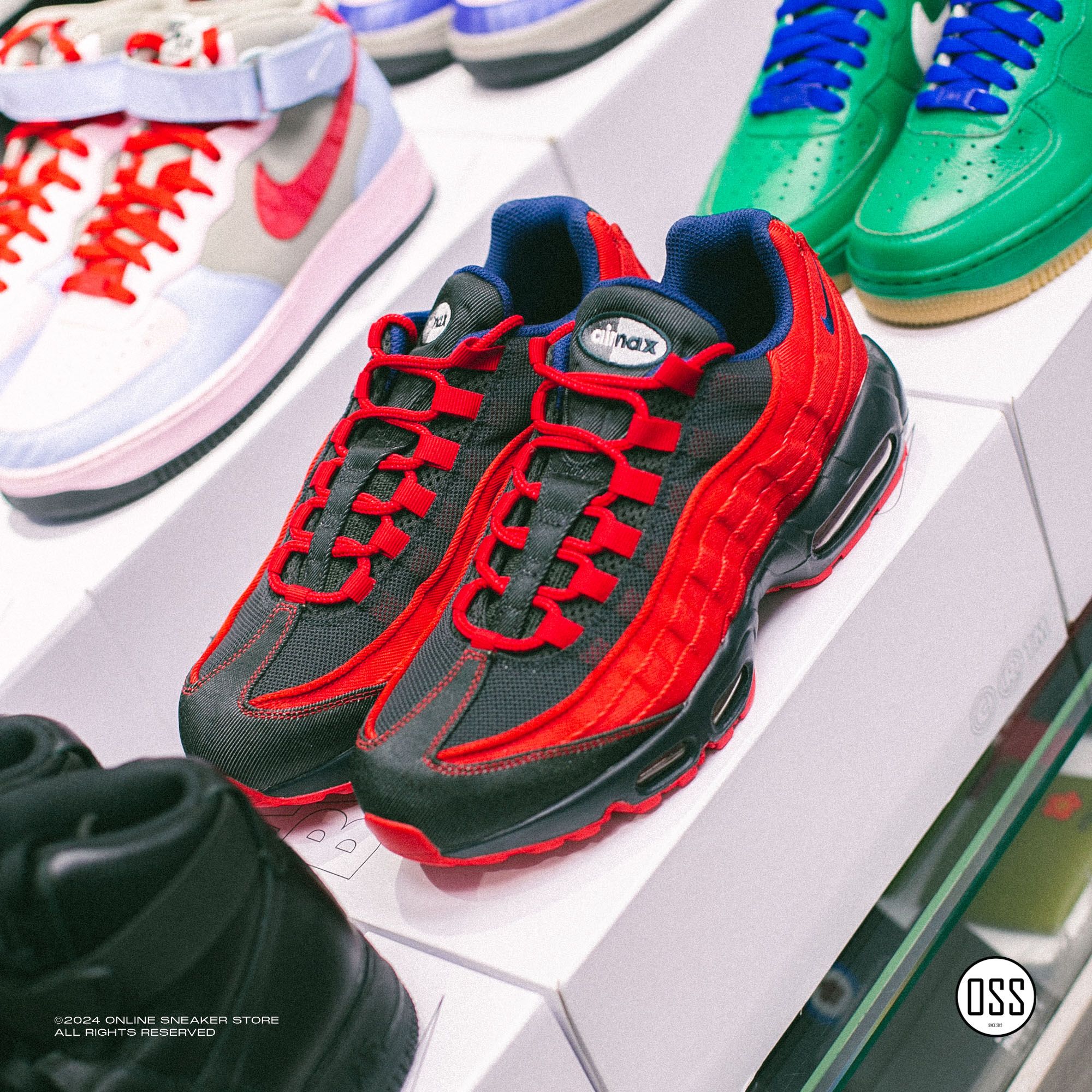 Nike Air Max 95 By You - Red / Navy