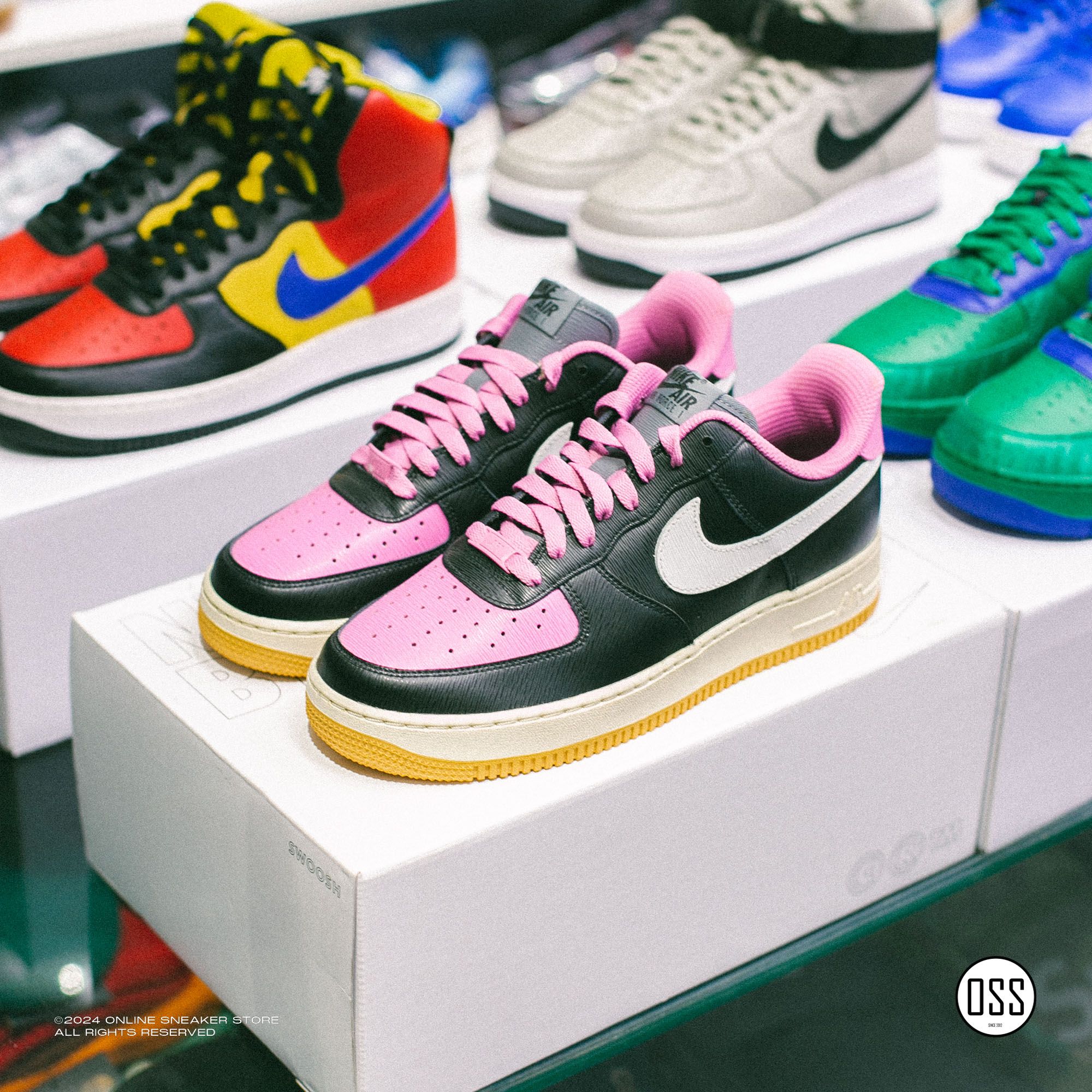 Nike Air Force 1 Low By You - Black / Pink