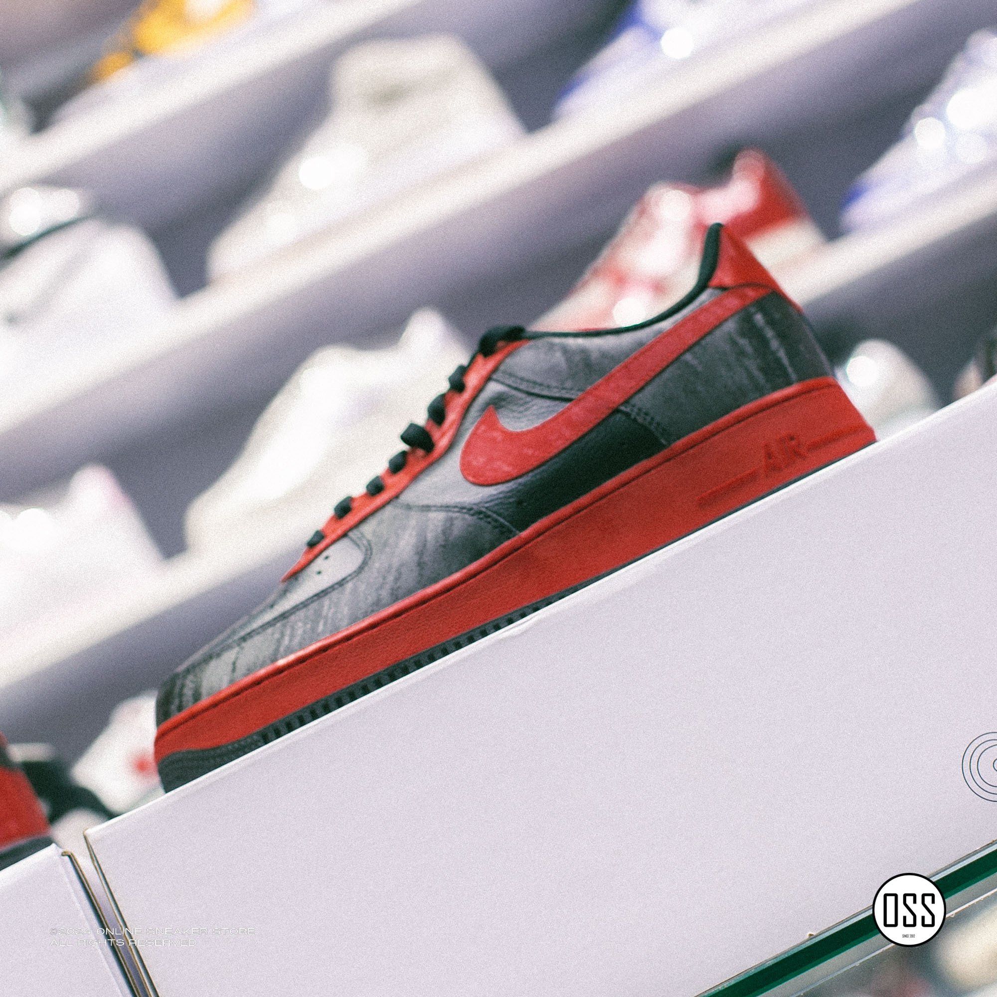 Nike Air Force 1 Low By You - Black / Red