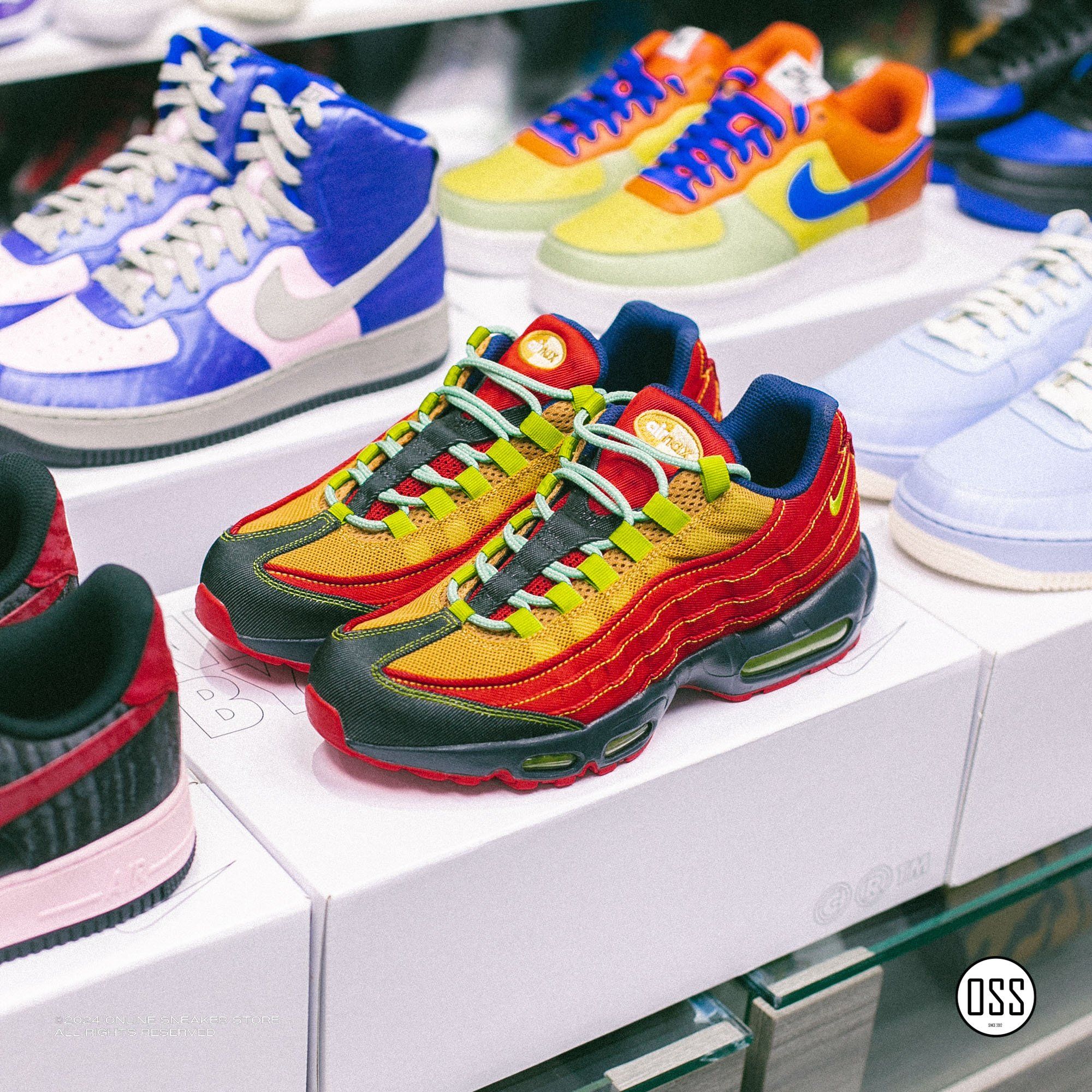 Nike Air Max 95 By You - Red / Void / Black