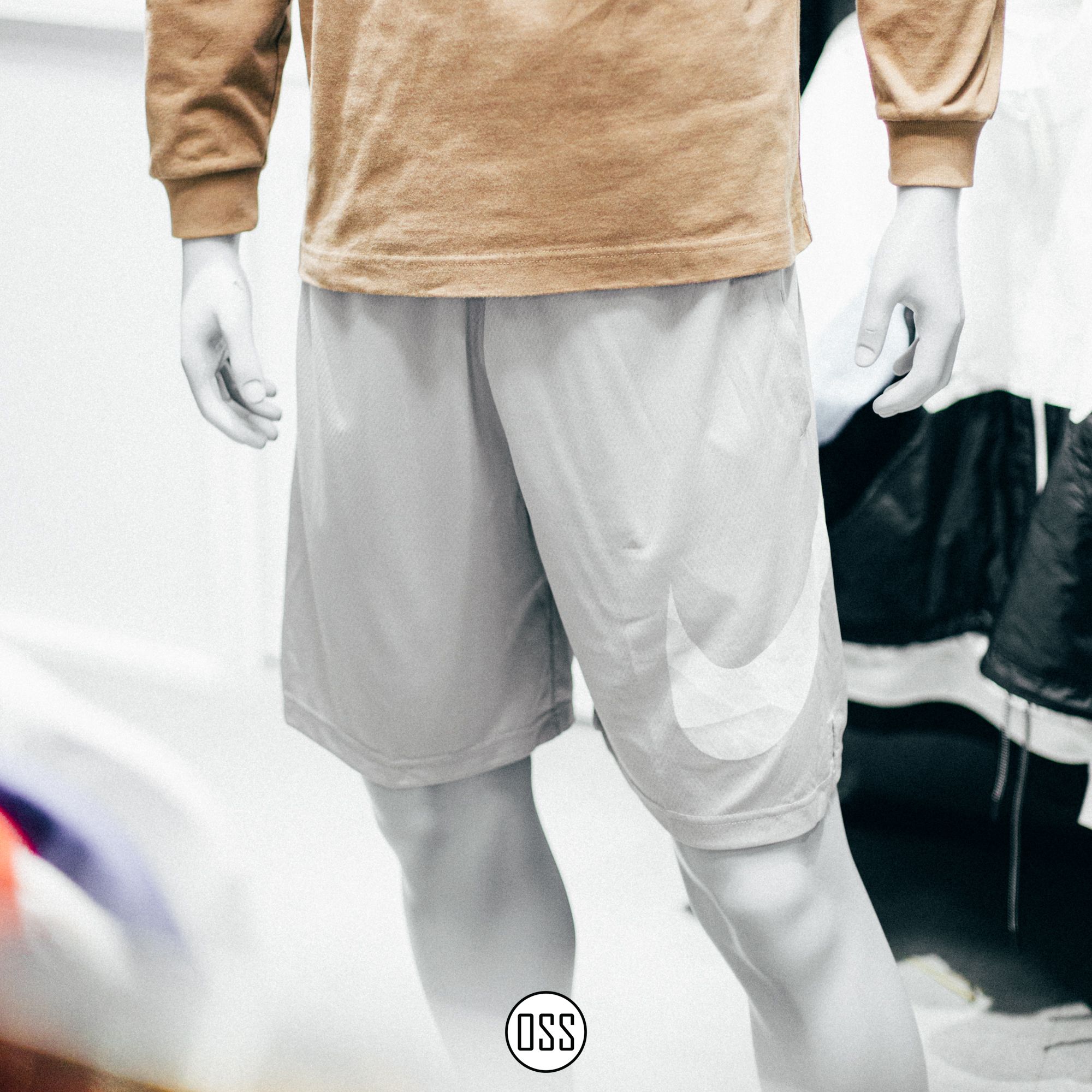 Nike Shadow Grating Training Short 'Grey'