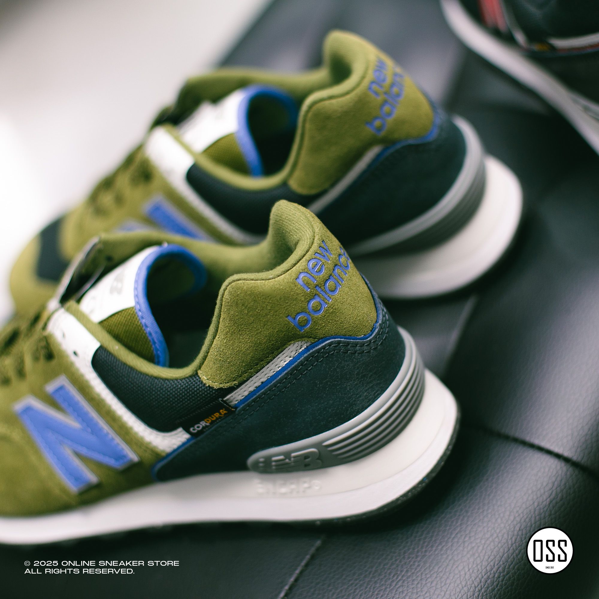 New Balance 574 - Olive / Blue