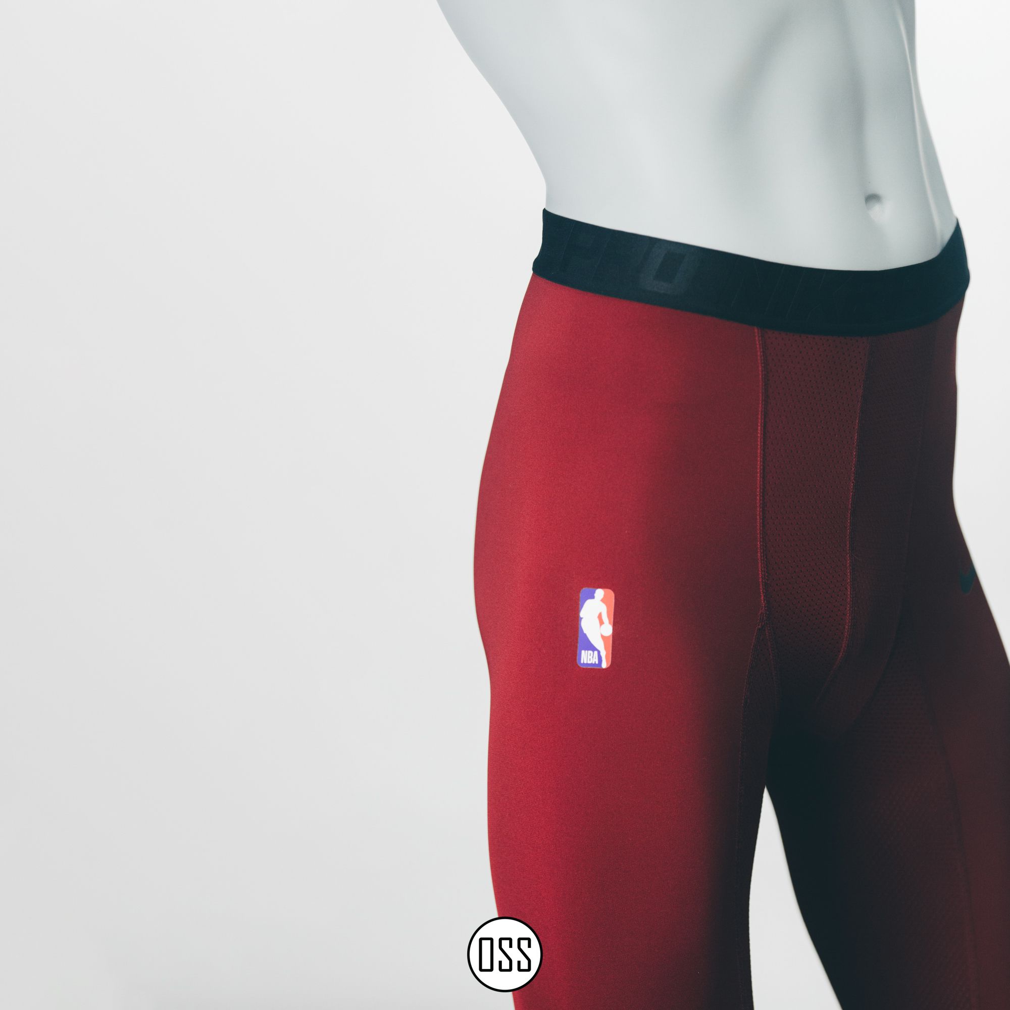 Nike Pro Combat Hyperstrong Tight - Burgundy