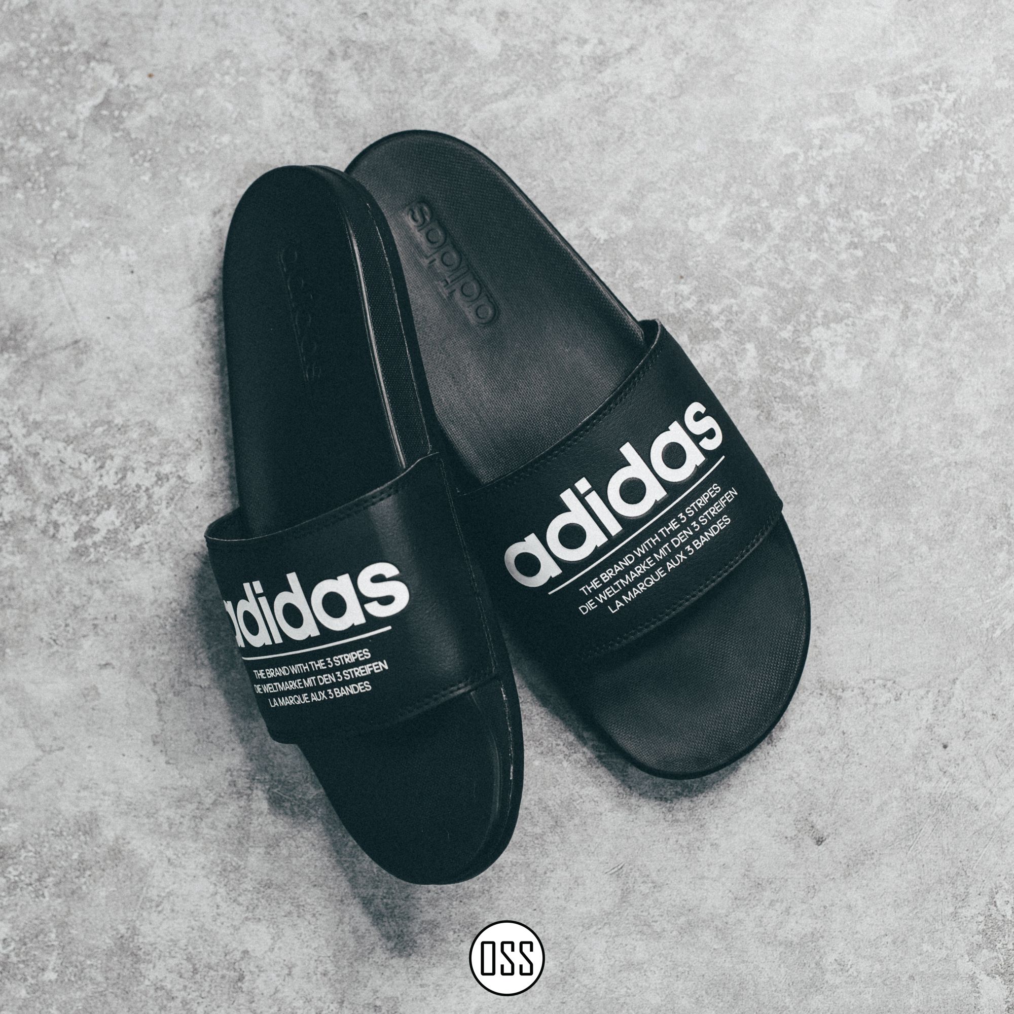 adidas Adilette Comfort Slides - Black