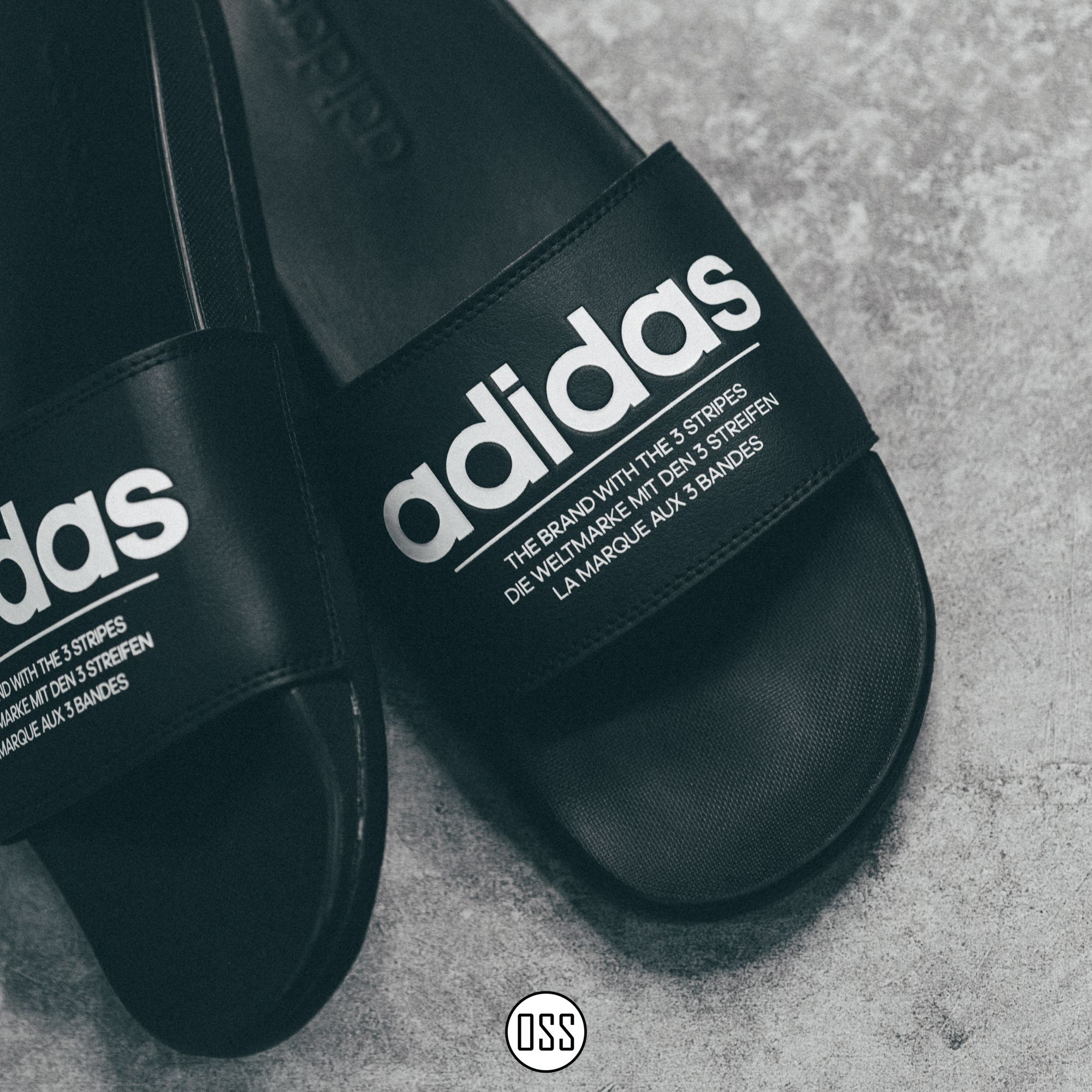 adidas Adilette Comfort Slides - Black