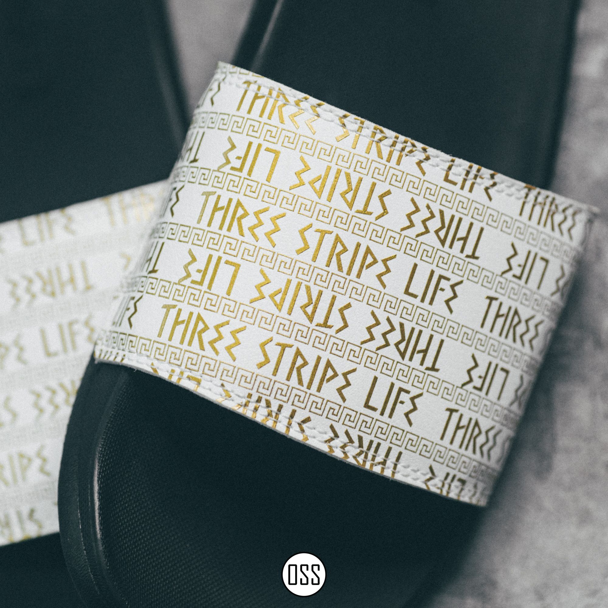 adidas Adilette Comfort Slides 'Script'