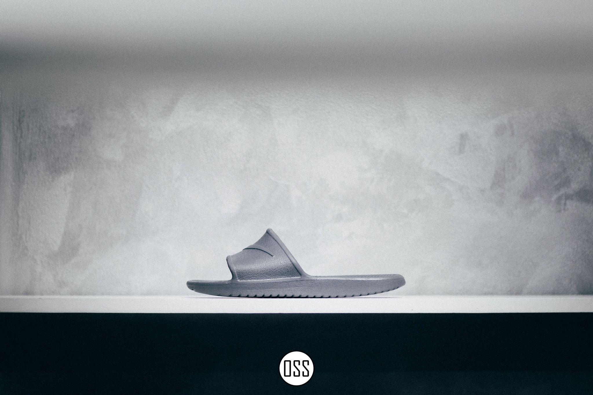Nike Kawa 1 'Grey'