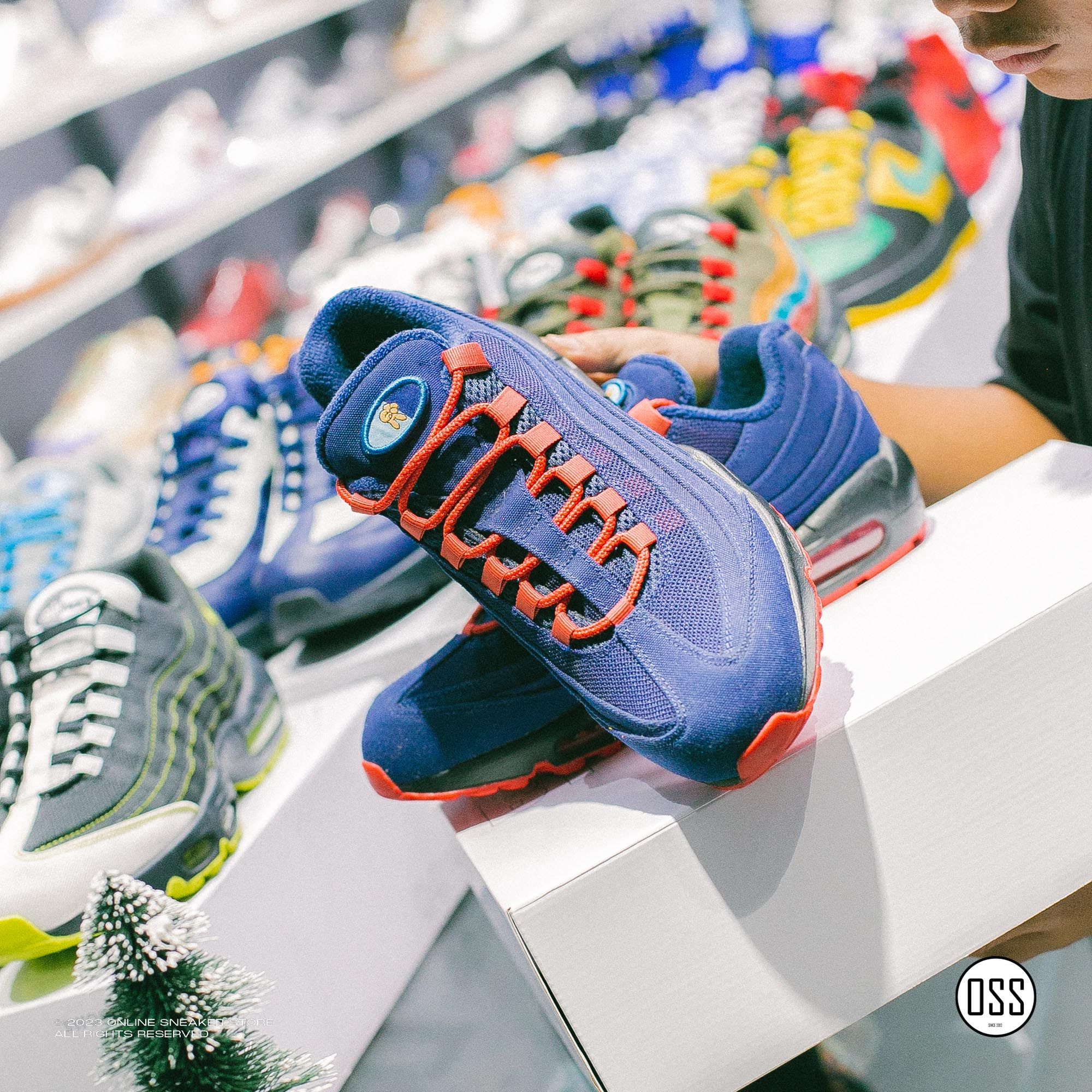 Nike Air Max 95 By You - Navy Twill / Turf Orange