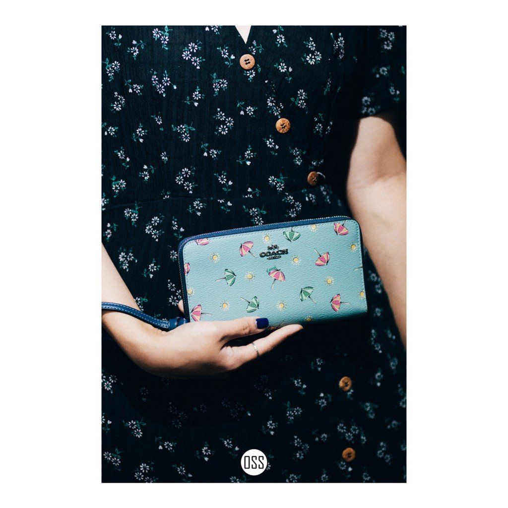 Coach Large Phone Wallet with Beach Umbrella Print