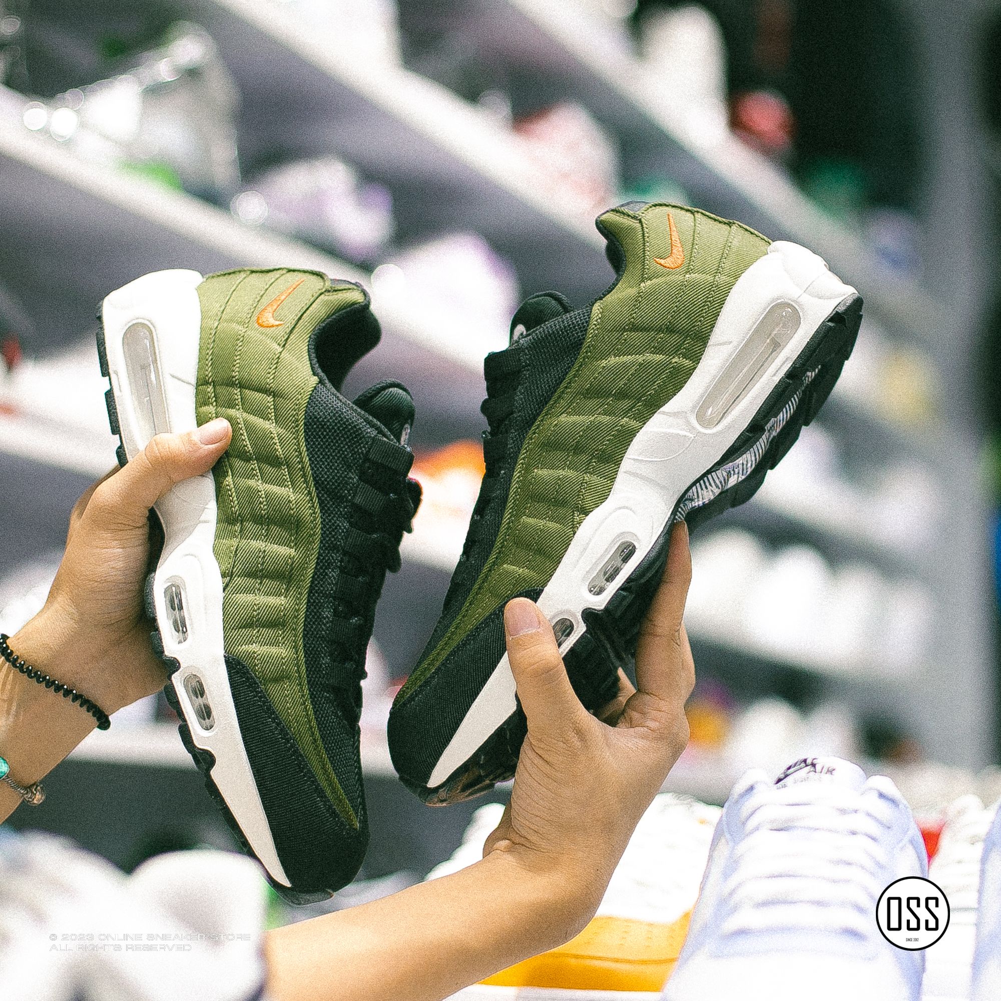  Nike Air Max 95 By You - Medium Olive / Black 