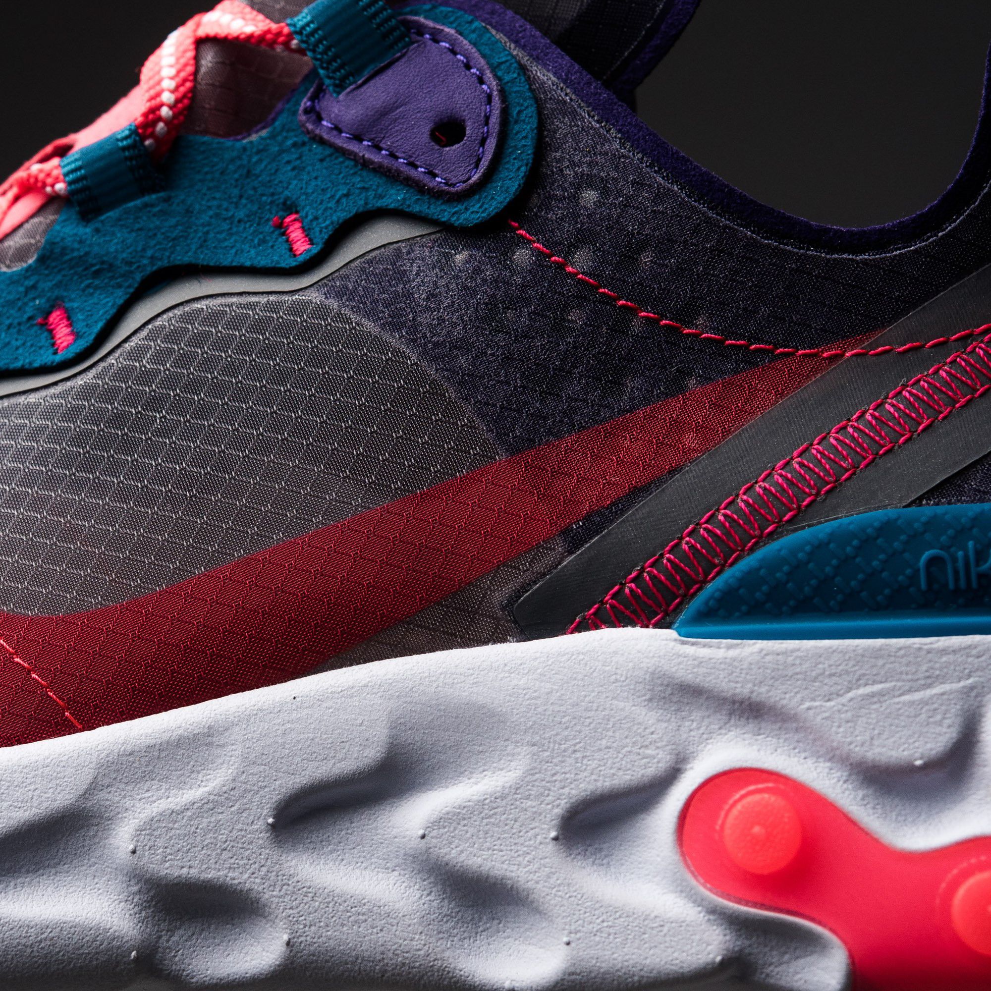 Nike React Element 87 'Red Orbit'