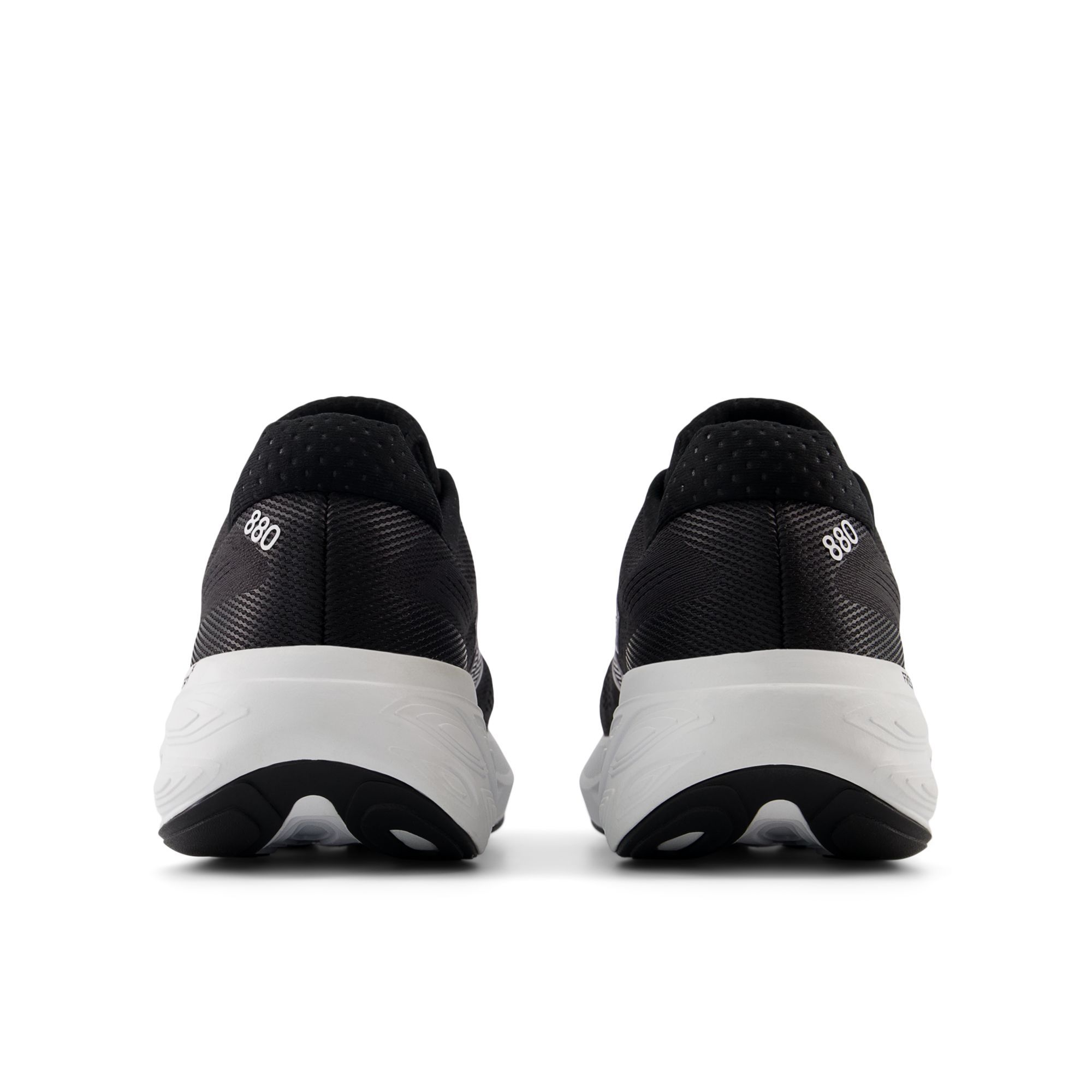 New Balance Fresh Foam X 880 v15 - Black / White