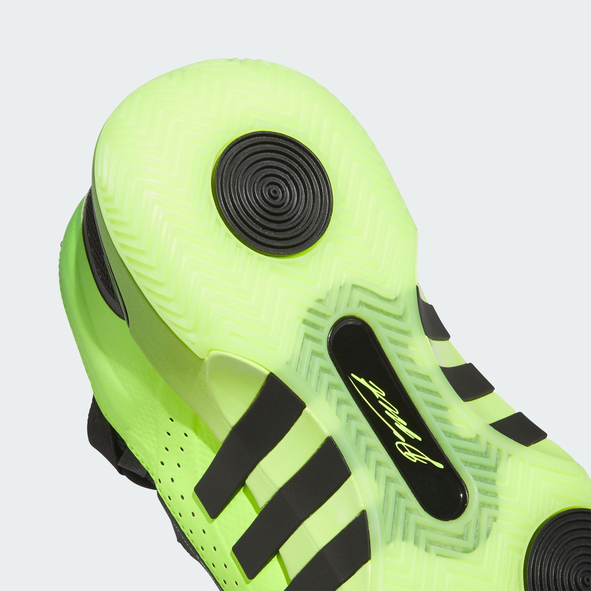  adidas D.O.N. Issue 5 - Black / Volt 