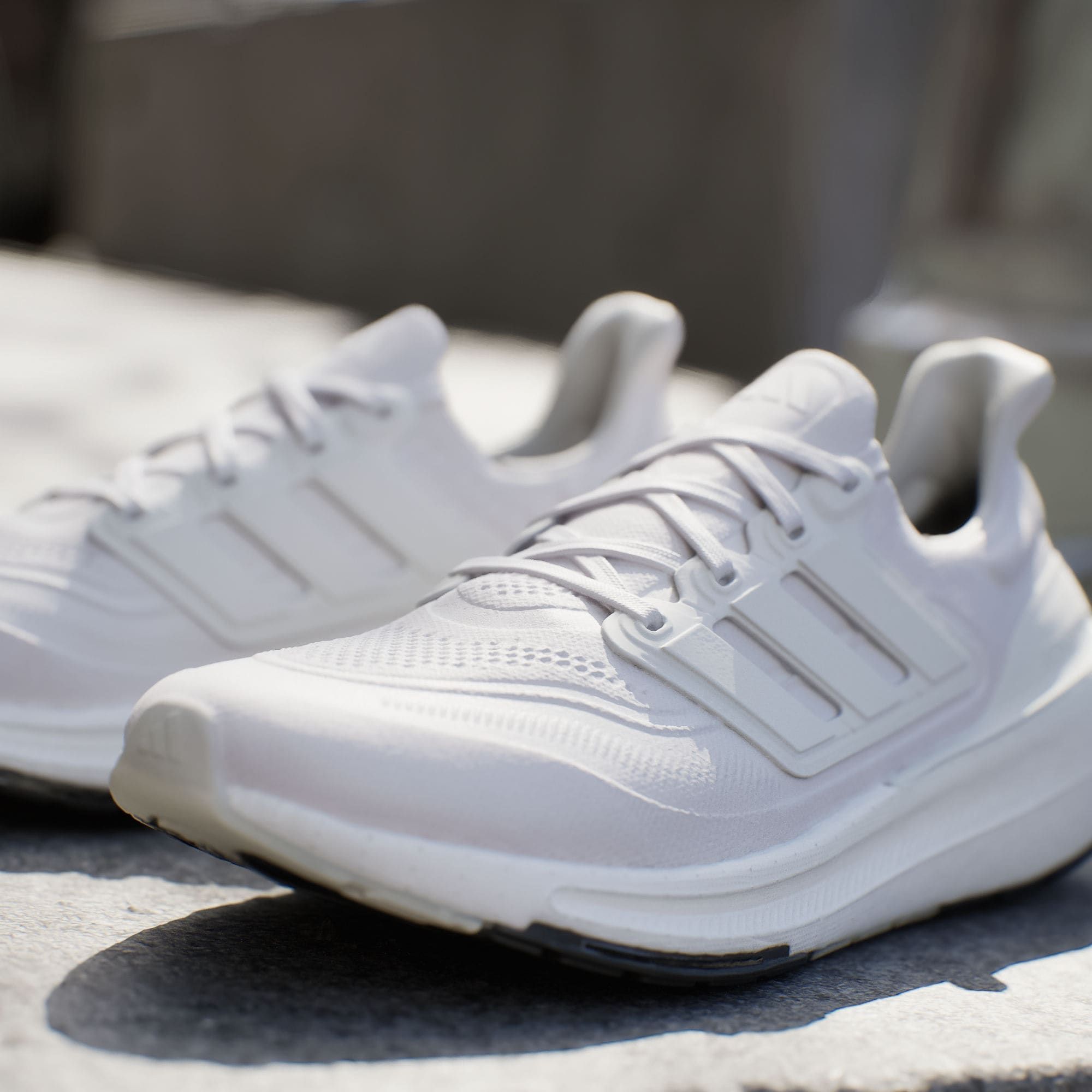  adidas UltraBOOST Light - White / White 
