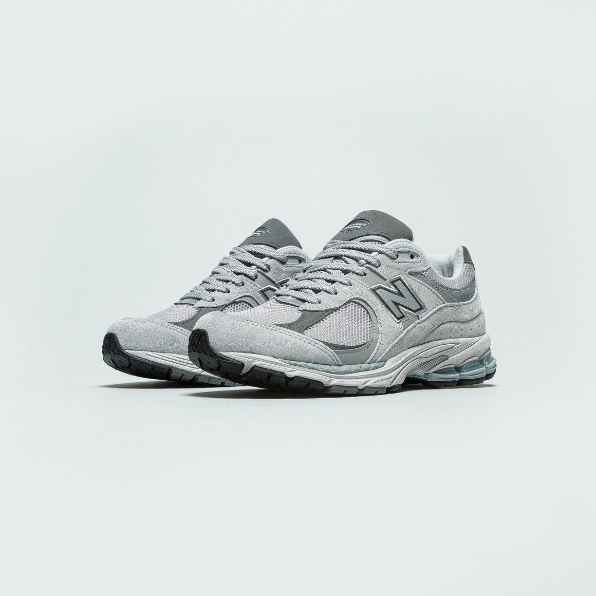 New Balance 2002R - Light Grey
