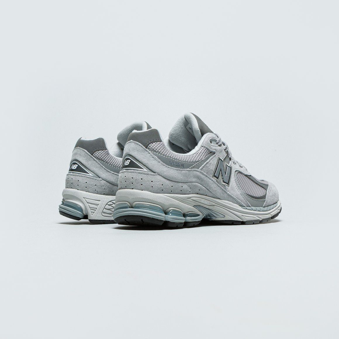 New Balance 2002R - Light Grey